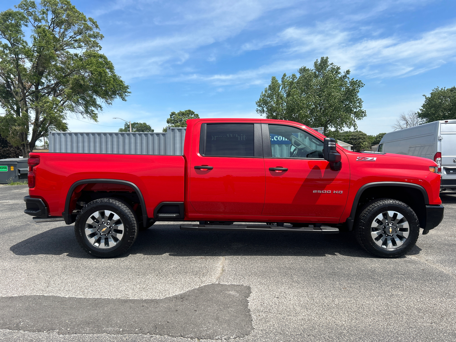 2024 Chevrolet Silverado 2500HD Custom 3