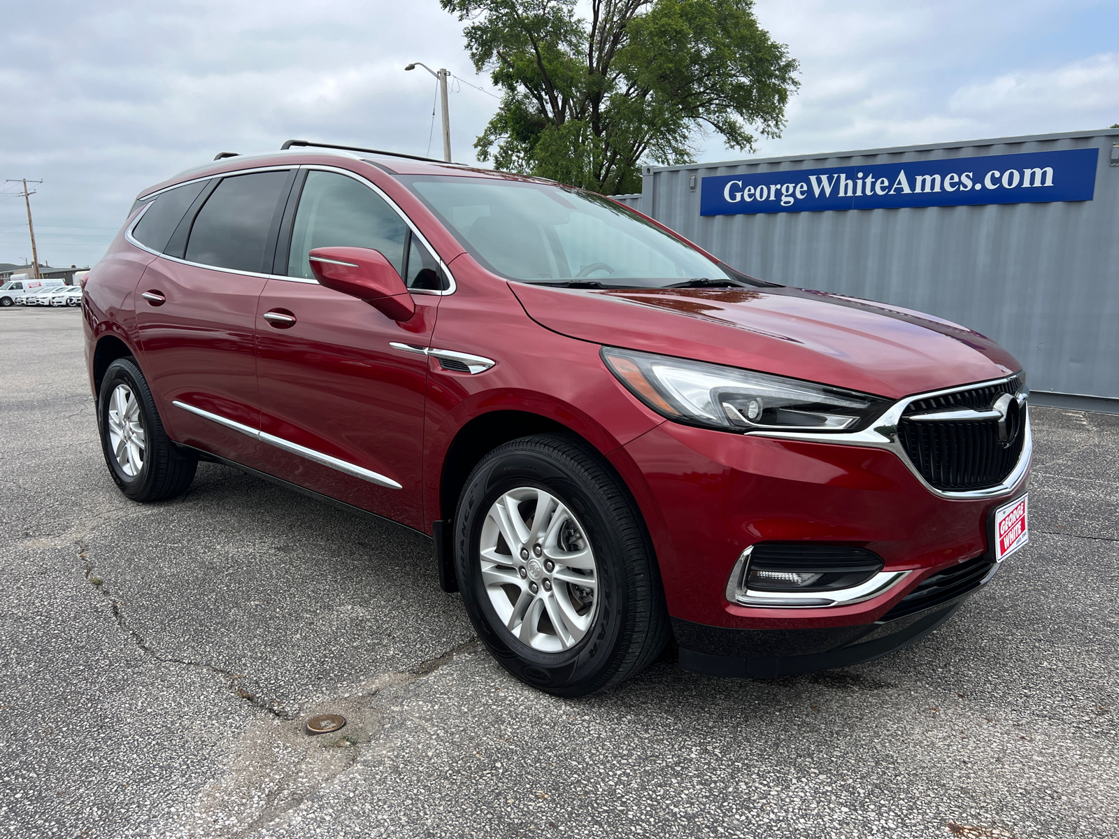 2021 Buick Enclave Essence 1