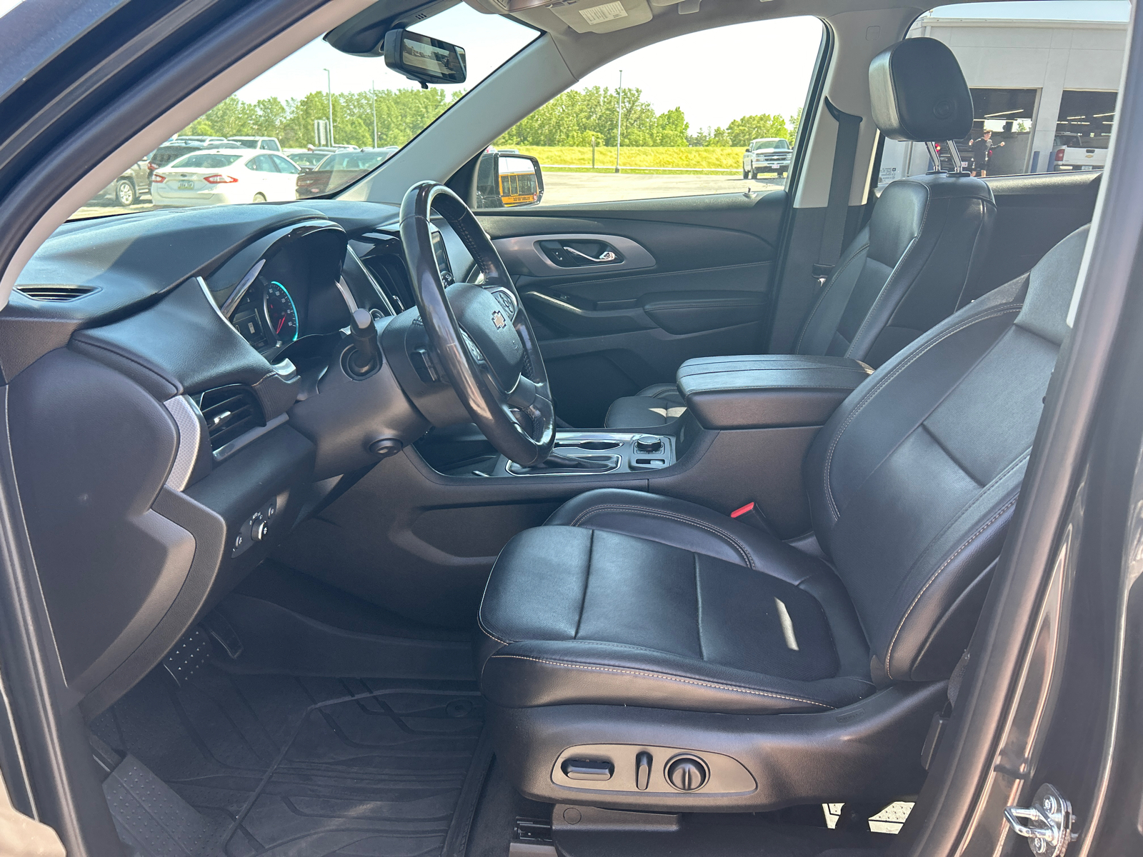 2019 Chevrolet Traverse Premier 11