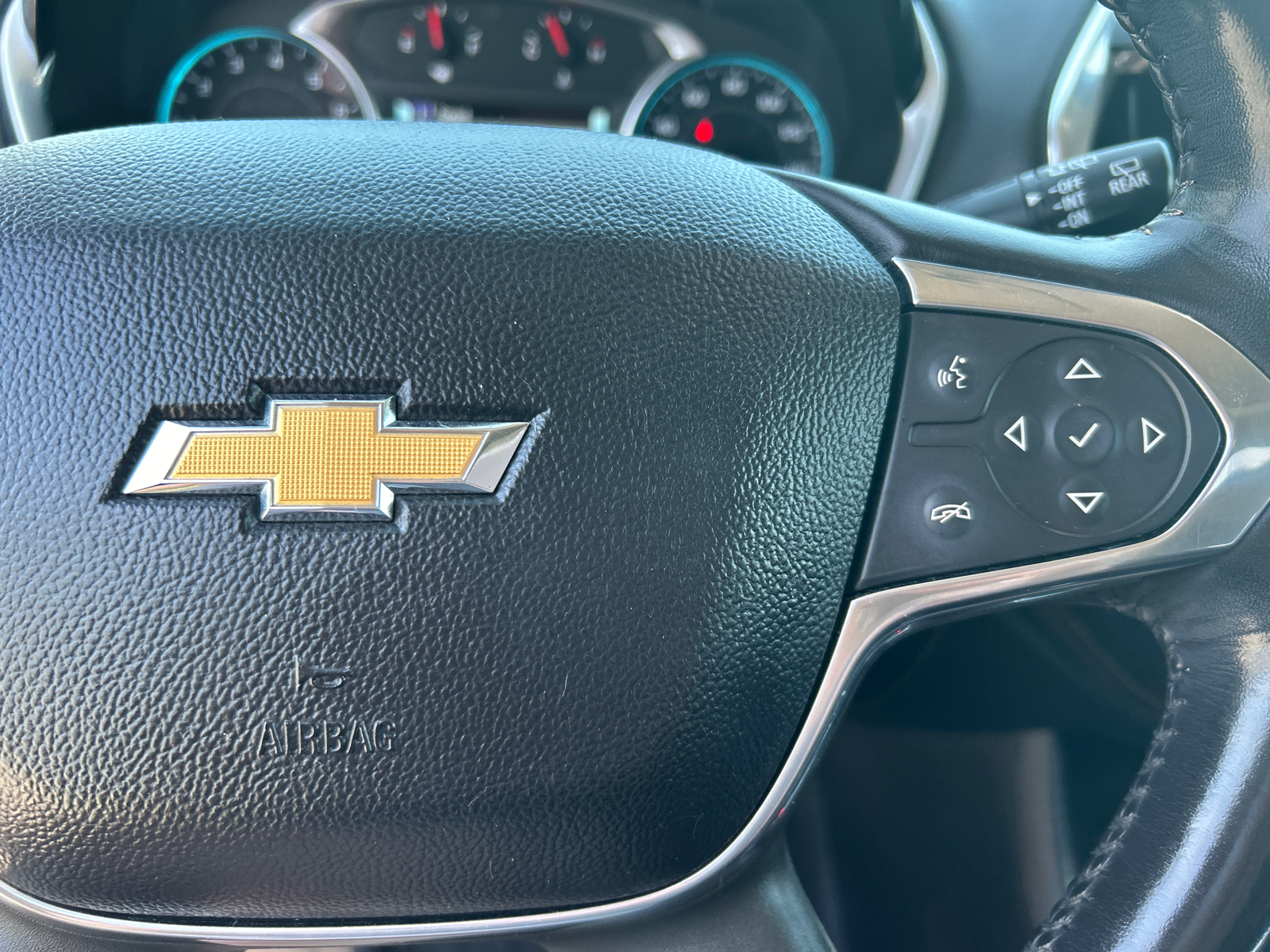 2019 Chevrolet Traverse Premier 14