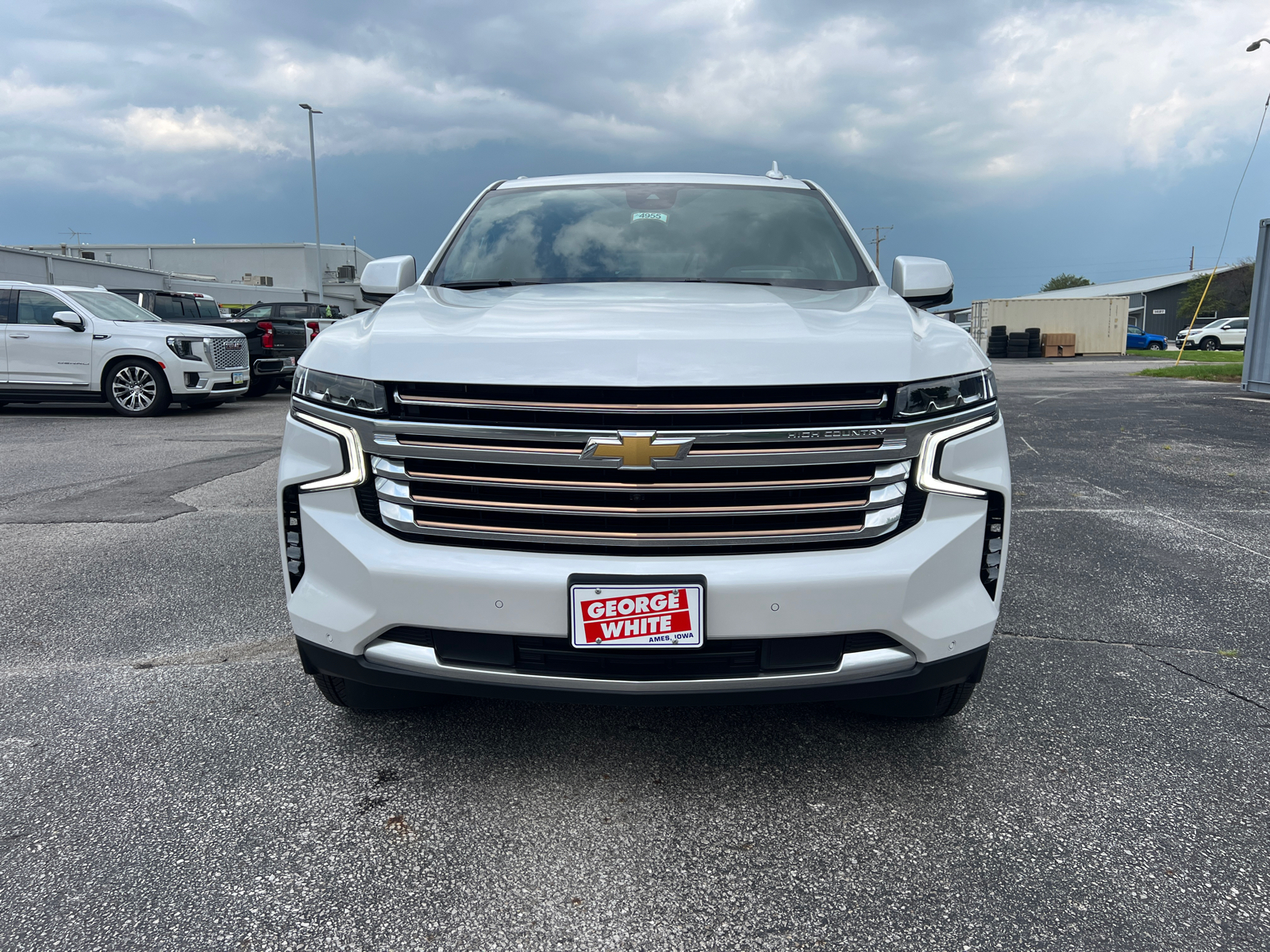 2024 Chevrolet Suburban High Country 9