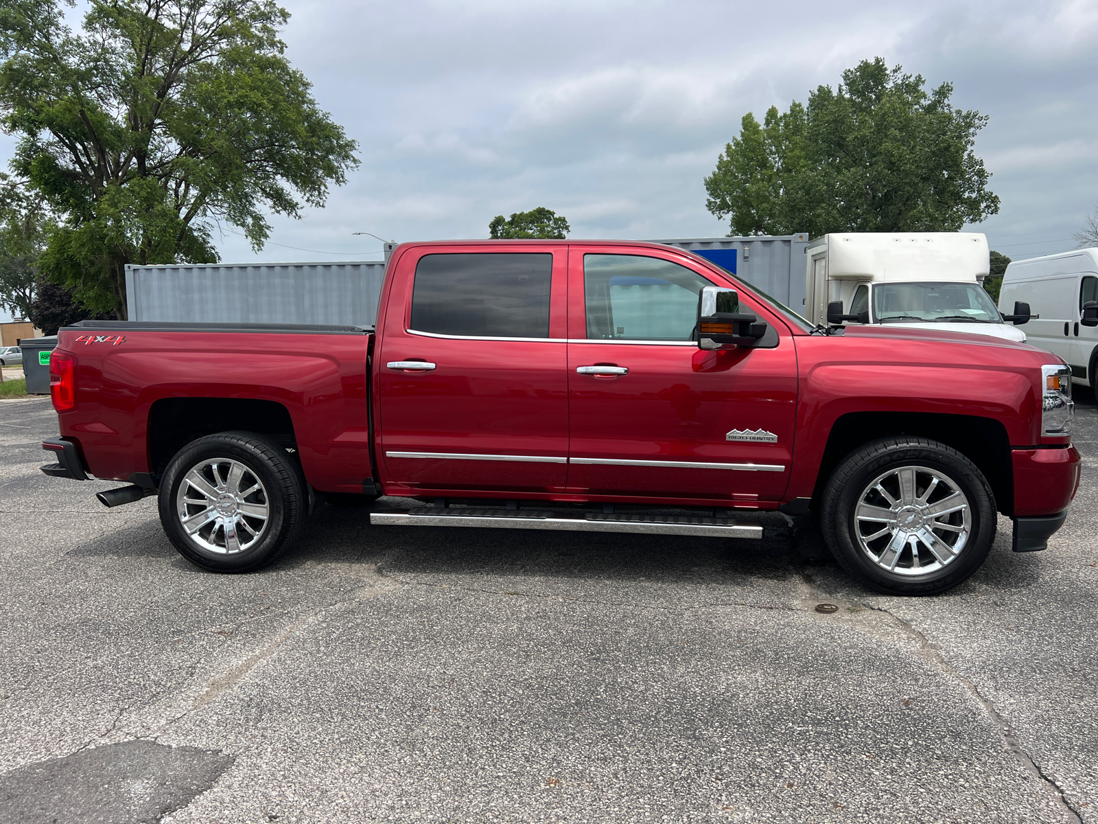 2018 Chevrolet Silverado 1500 High Country 3