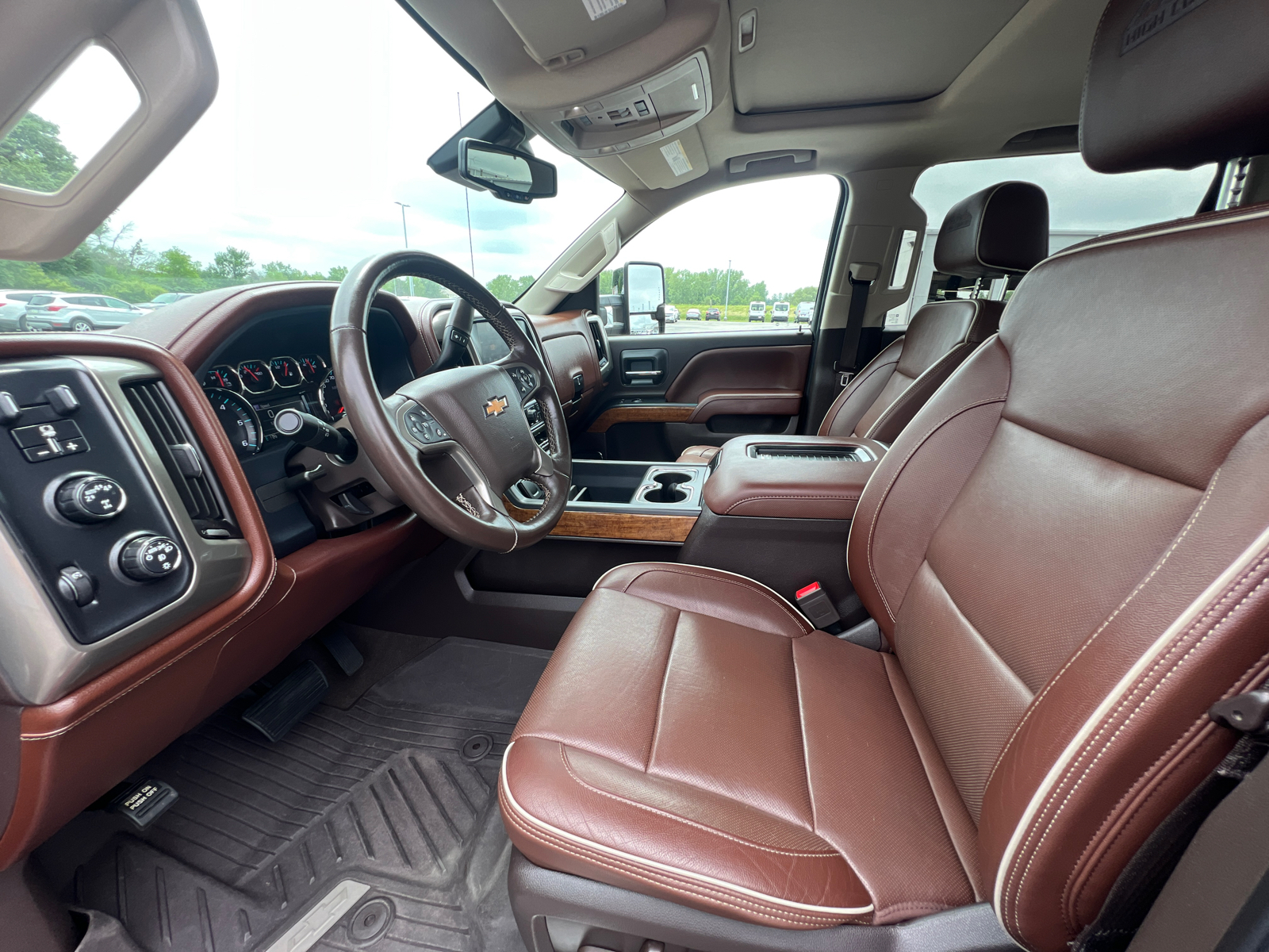 2018 Chevrolet Silverado 1500 High Country 11