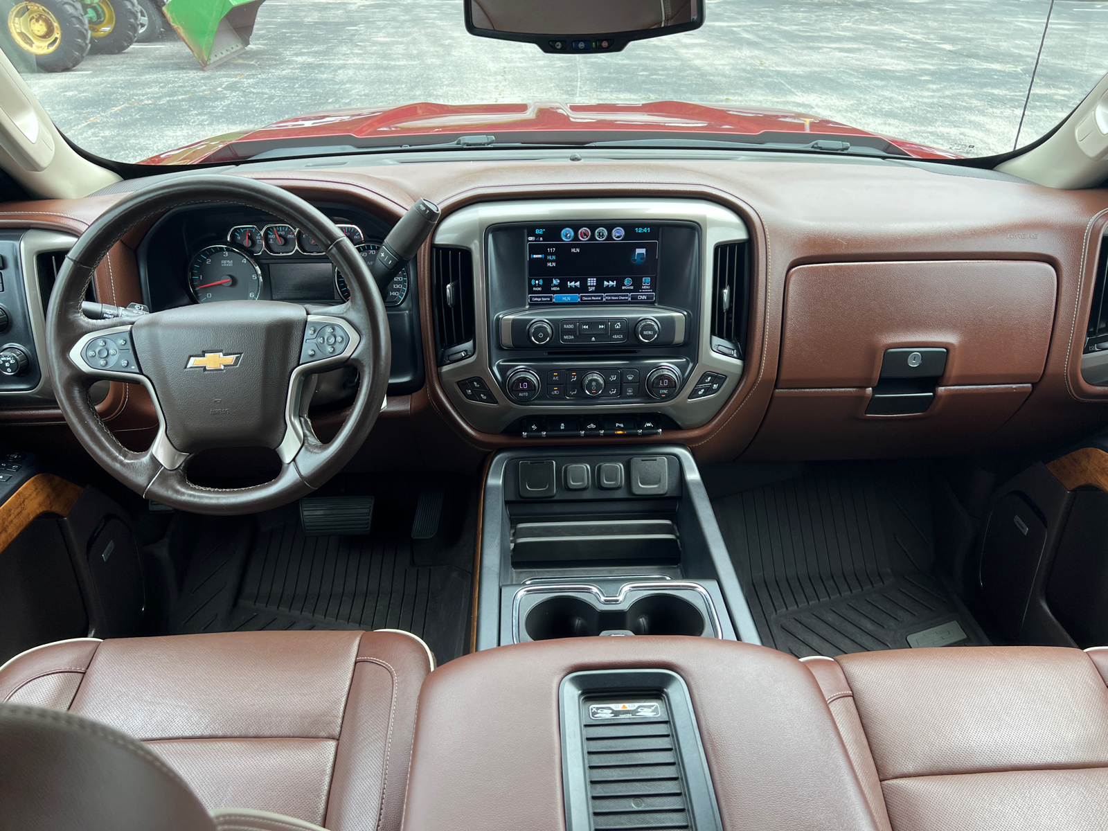 2018 Chevrolet Silverado 1500 High Country 13