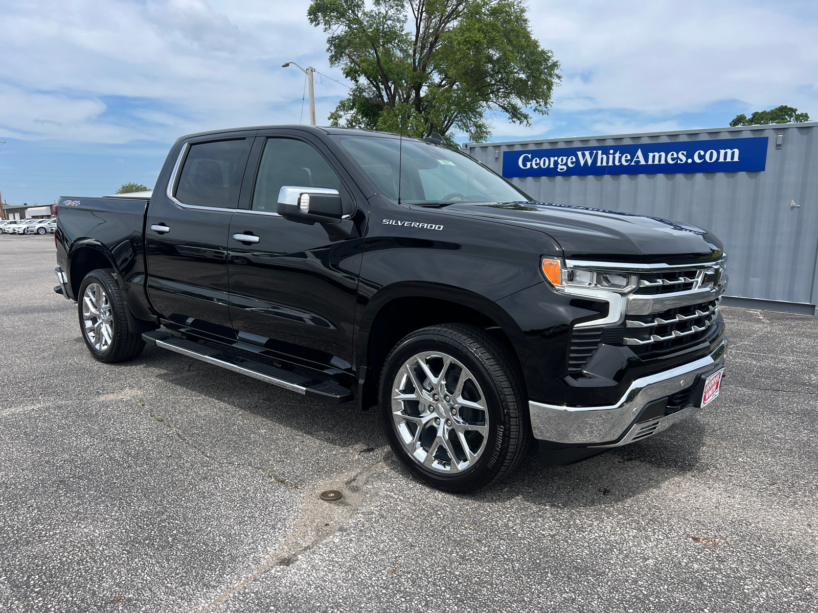 2024 Chevrolet Silverado 1500 LTZ 1