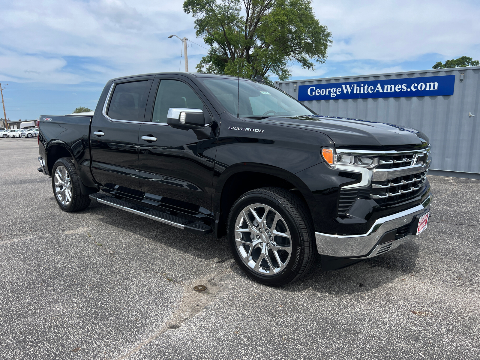 2024 Chevrolet Silverado 1500 LTZ 2