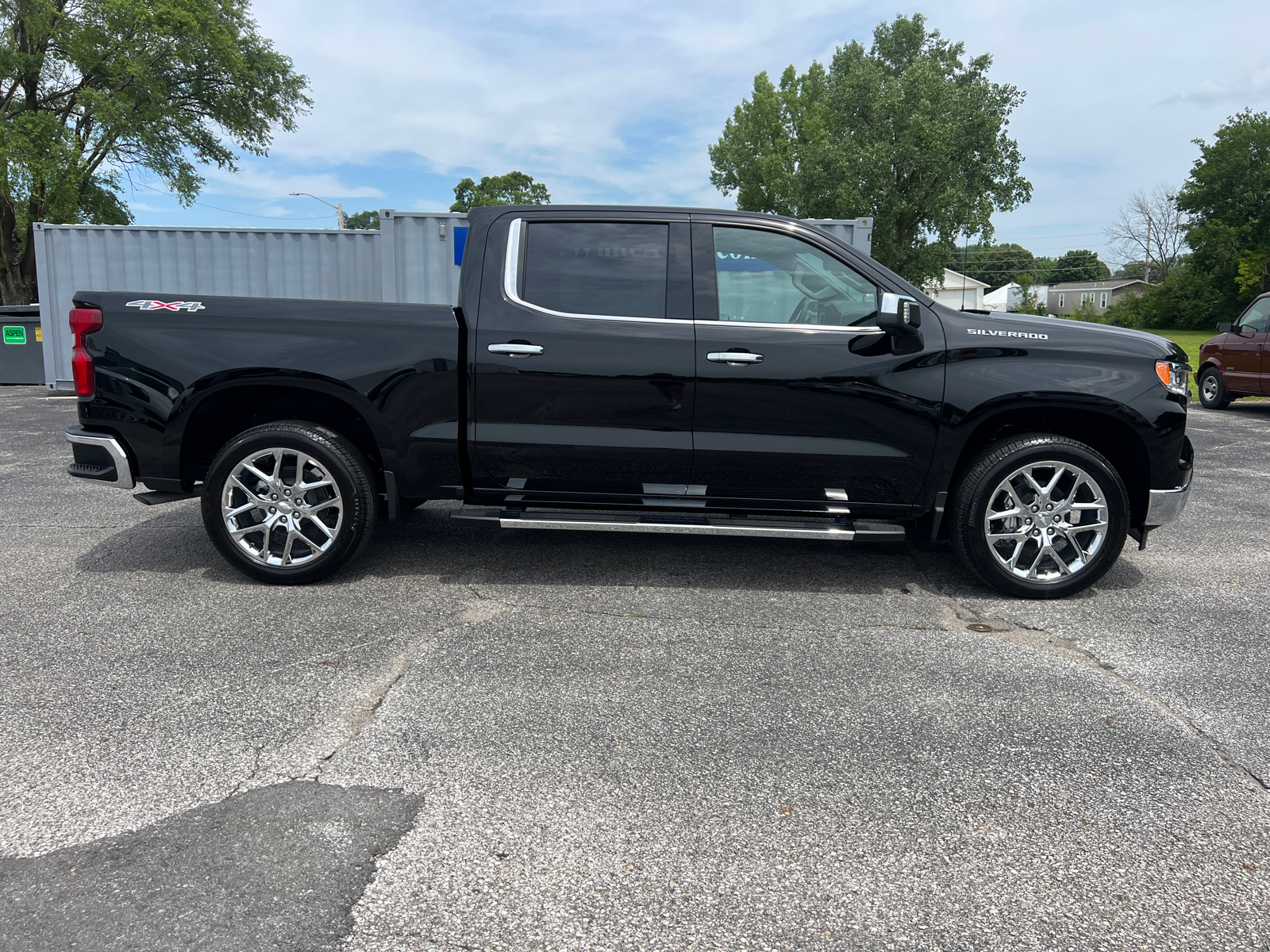 2024 Chevrolet Silverado 1500 LTZ 3