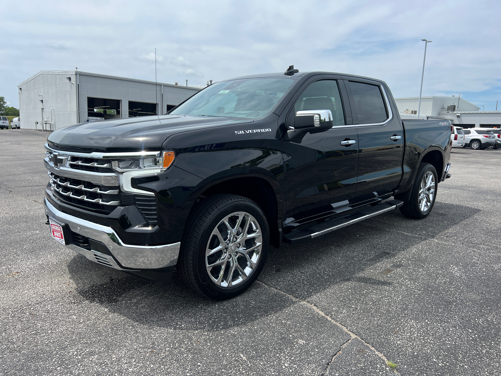 2024 Chevrolet Silverado 1500 LTZ 8