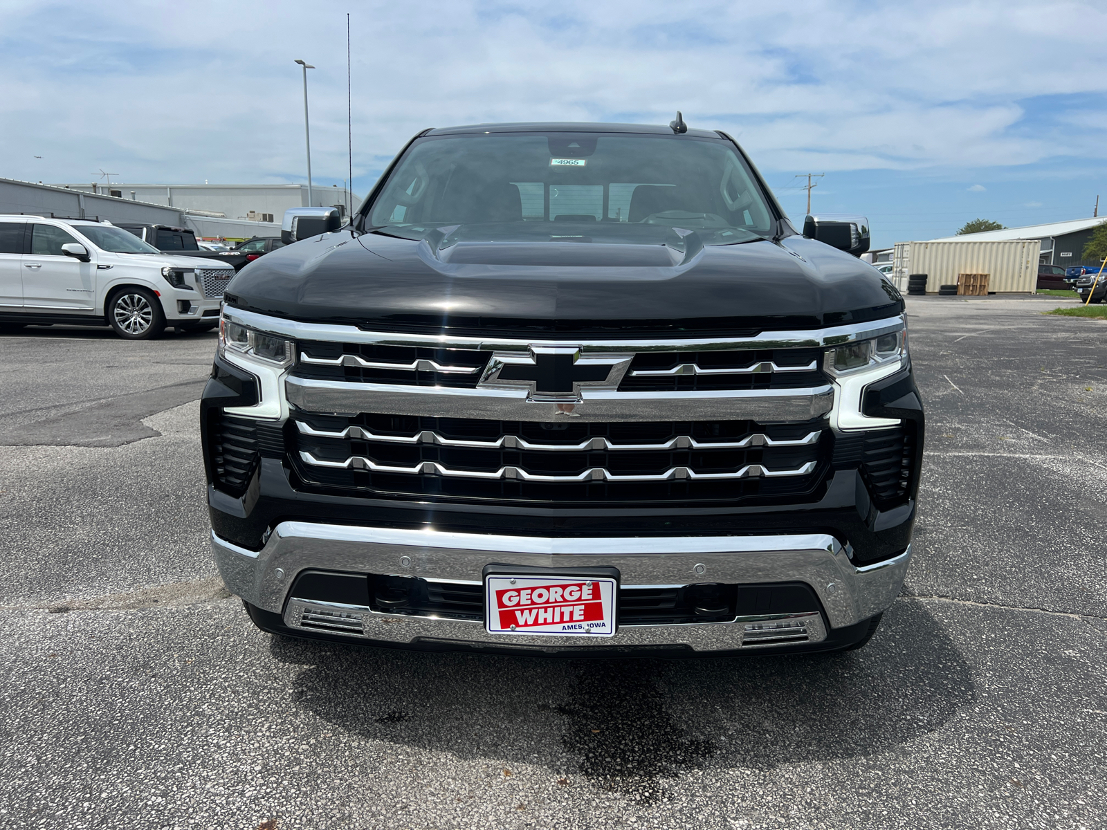 2024 Chevrolet Silverado 1500 LTZ 9