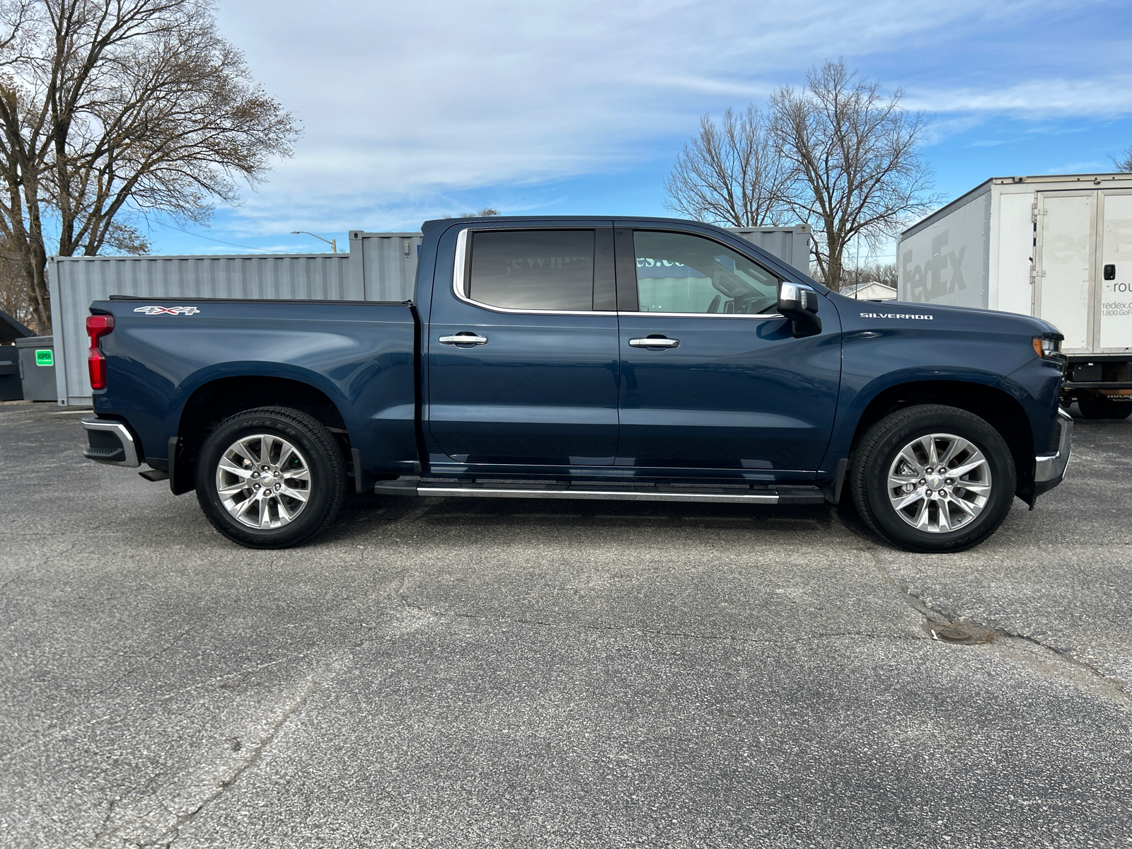 2019 Chevrolet Silverado 1500 LTZ 3