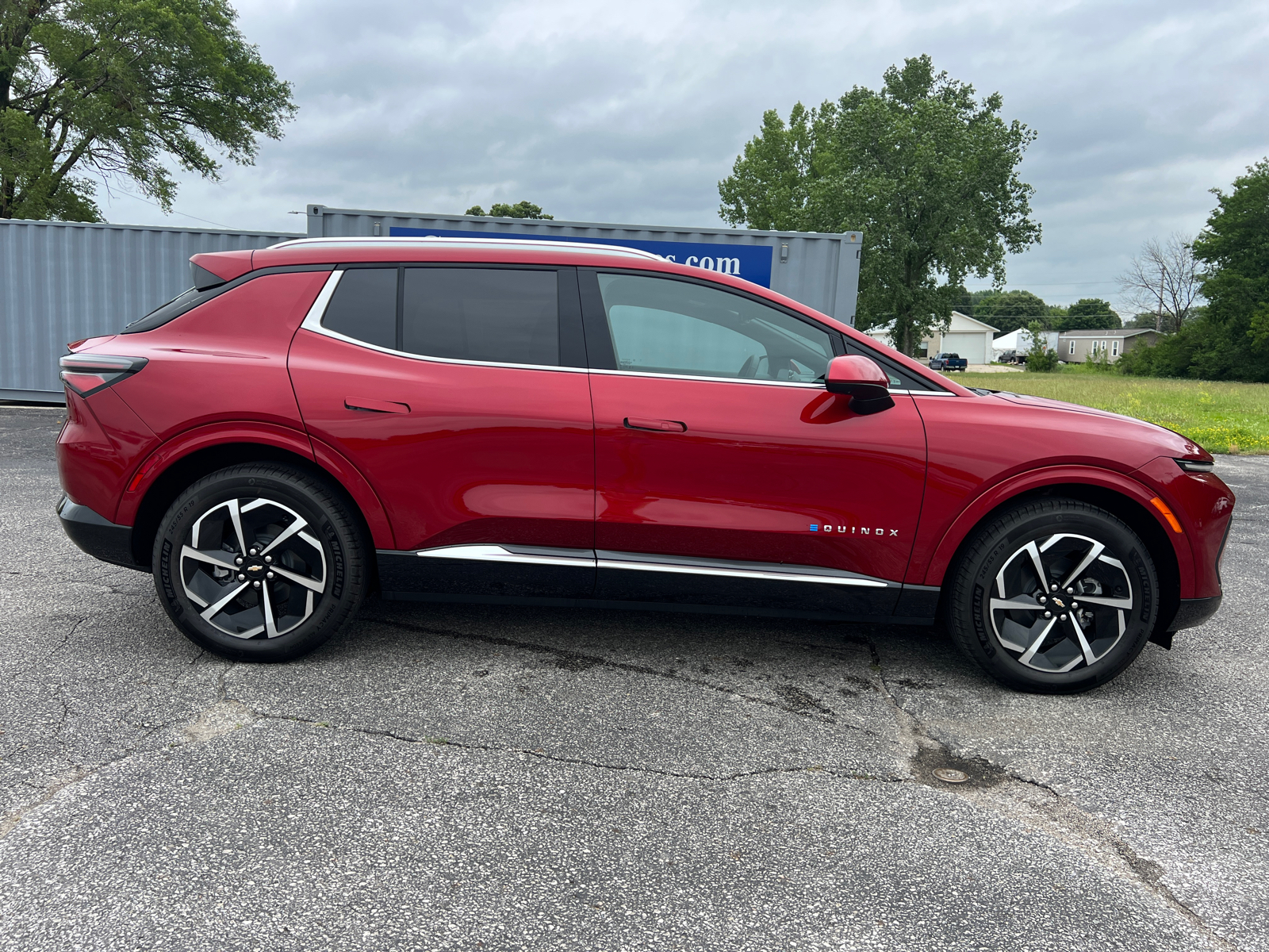 2024 Chevrolet Equinox EV LT 2