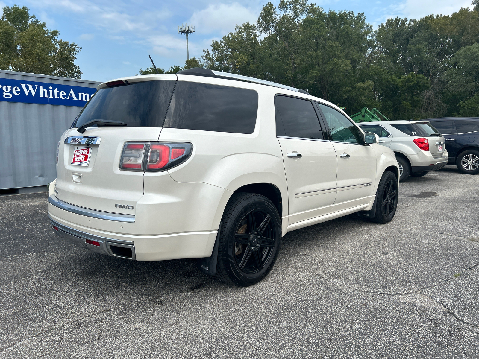 2013 GMC Acadia Denali 4