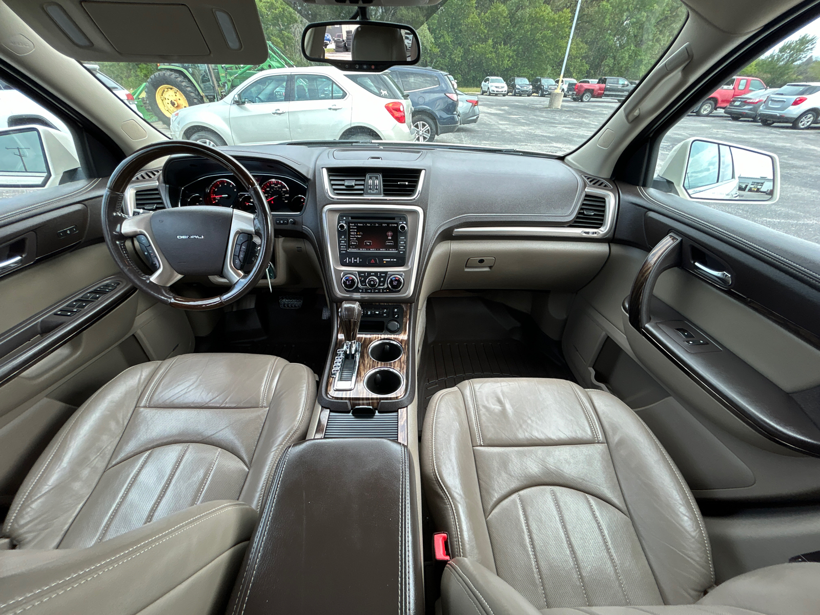 2013 GMC Acadia Denali 14