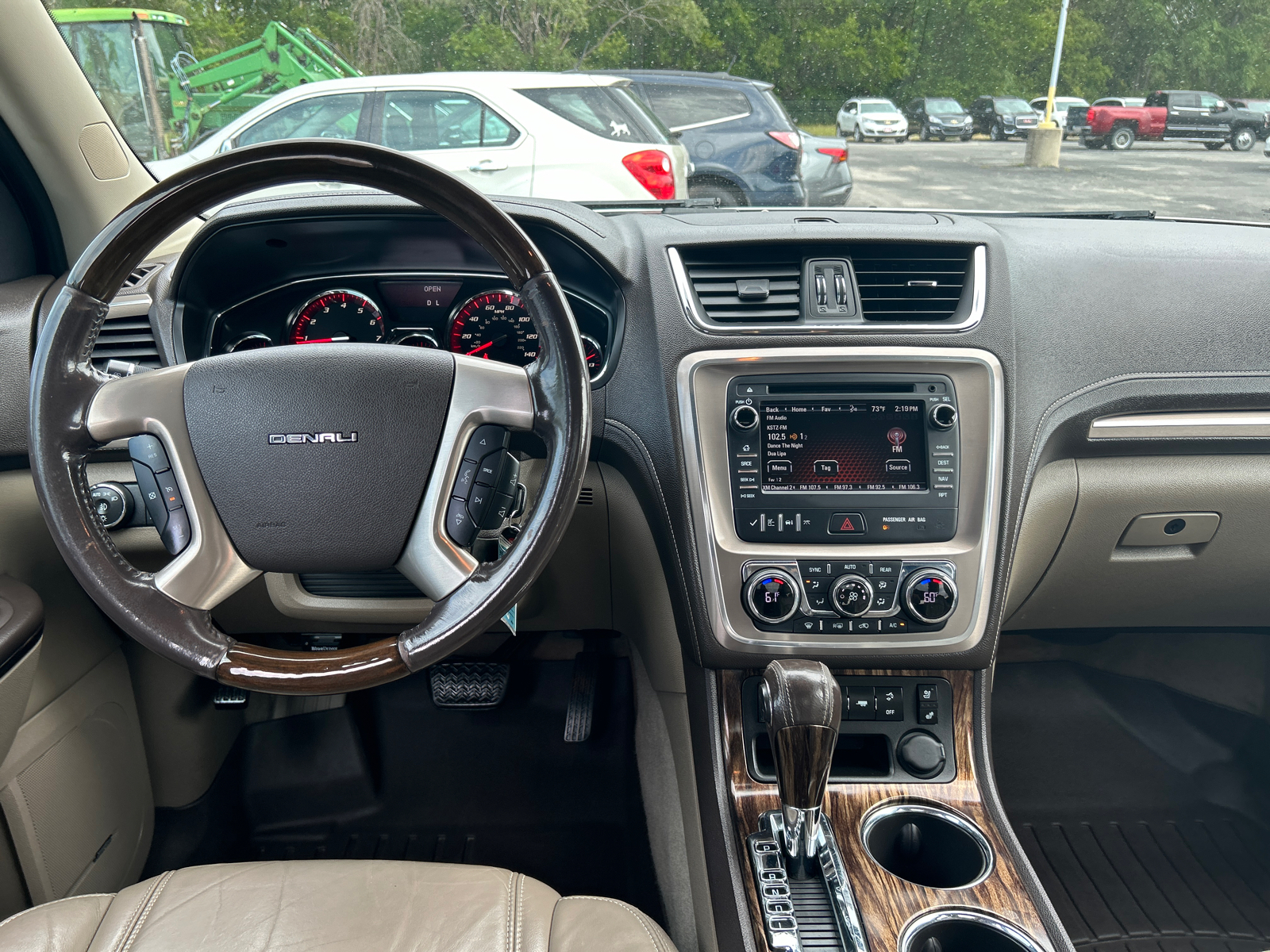 2013 GMC Acadia Denali 15