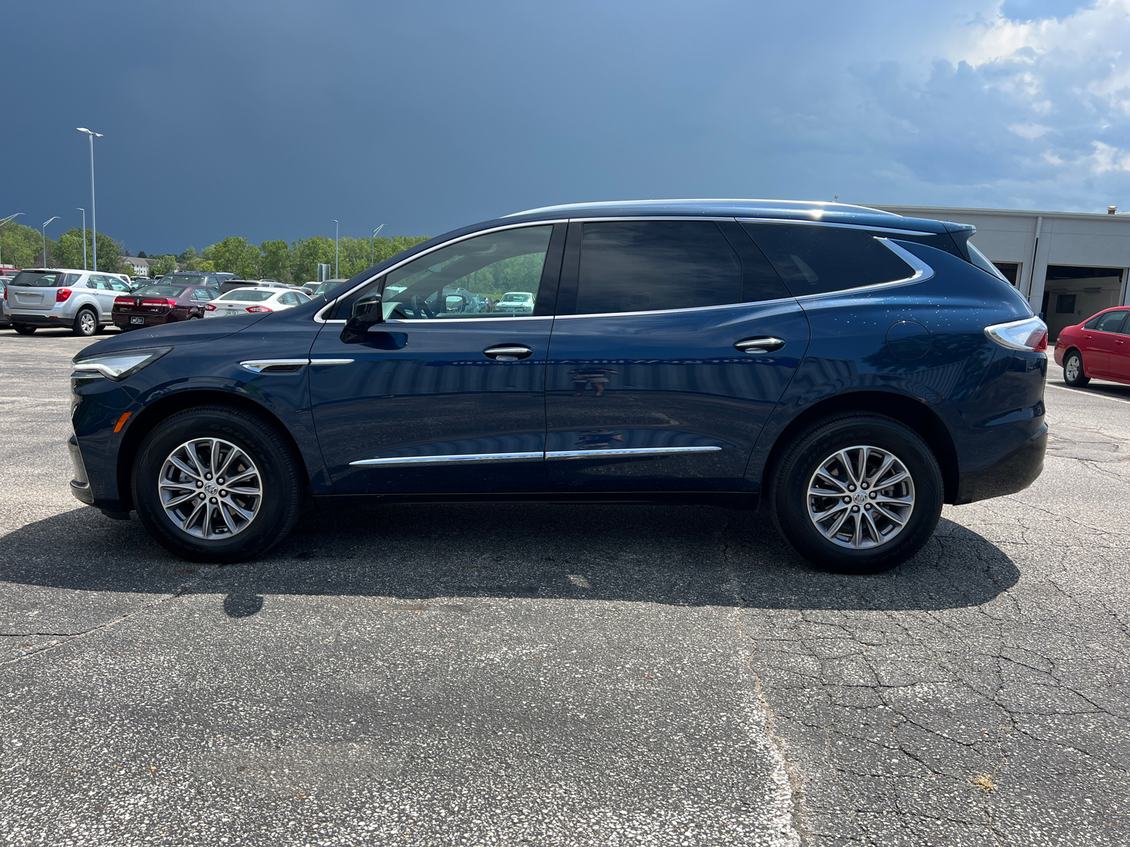 2024 Buick Enclave Essence 7