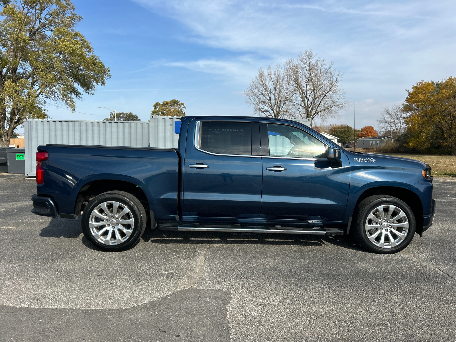 2019 Chevrolet Silverado 1500 High Country 3