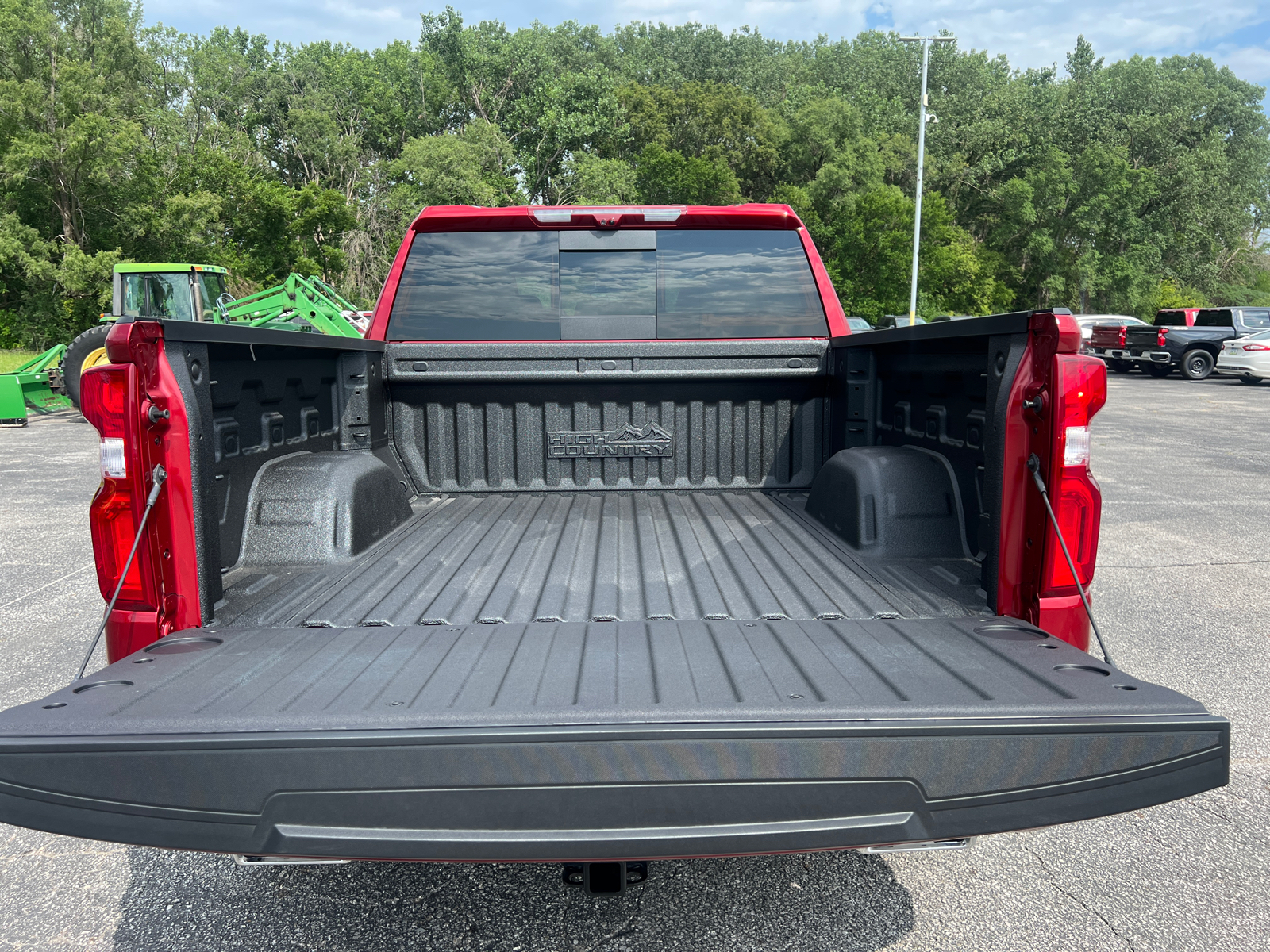 2024 Chevrolet Silverado 1500 High Country 16