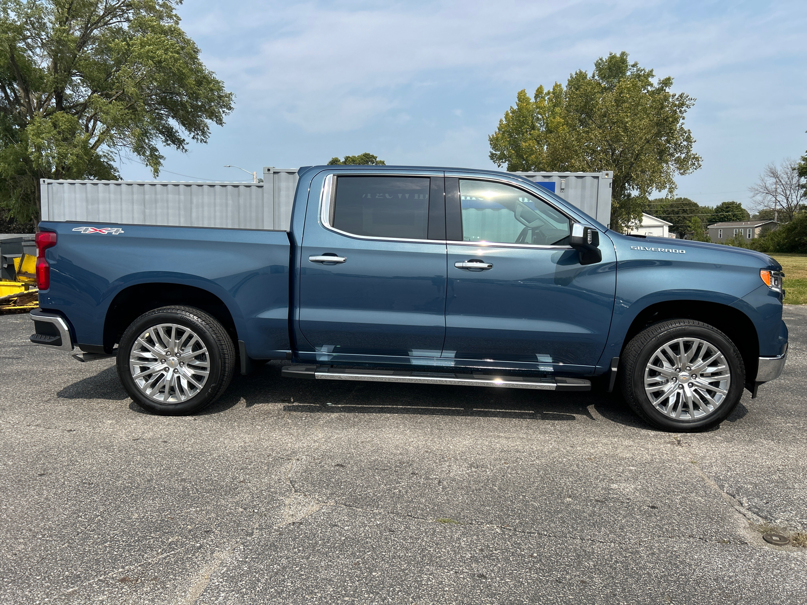 2024 Chevrolet Silverado 1500 LTZ 3