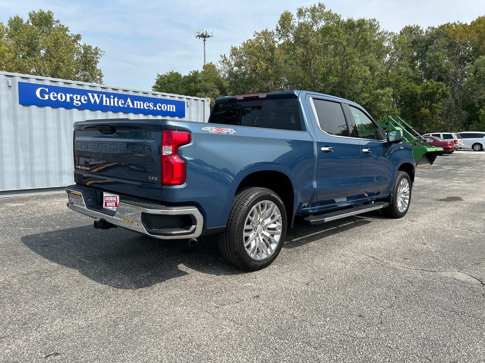 2024 Chevrolet Silverado 1500 LTZ 4