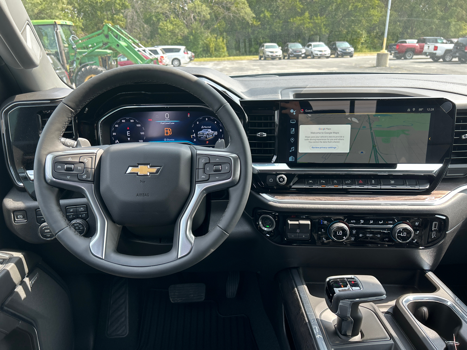 2024 Chevrolet Silverado 1500 LTZ 14