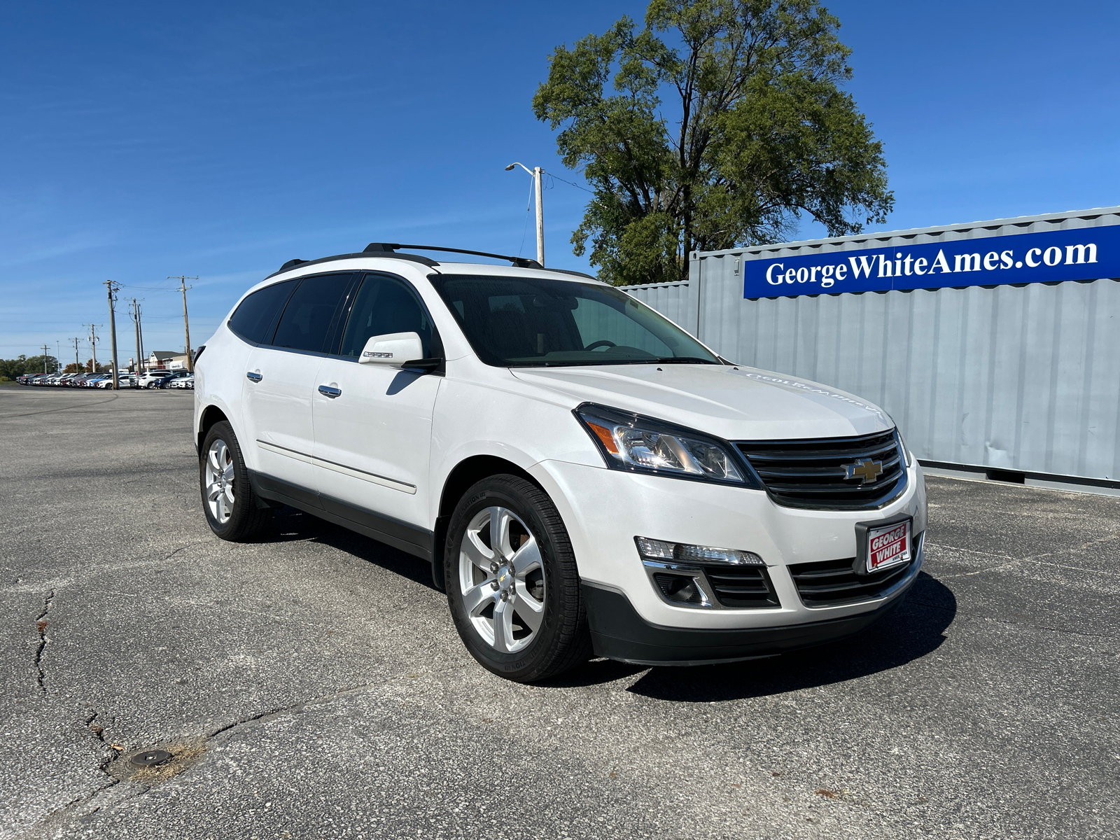 2016 Chevrolet Traverse LTZ 1