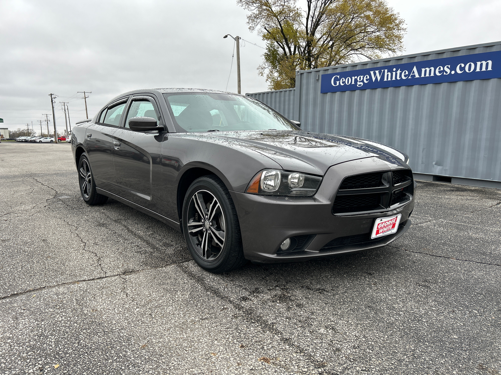 2014 Dodge Charger SXT 1