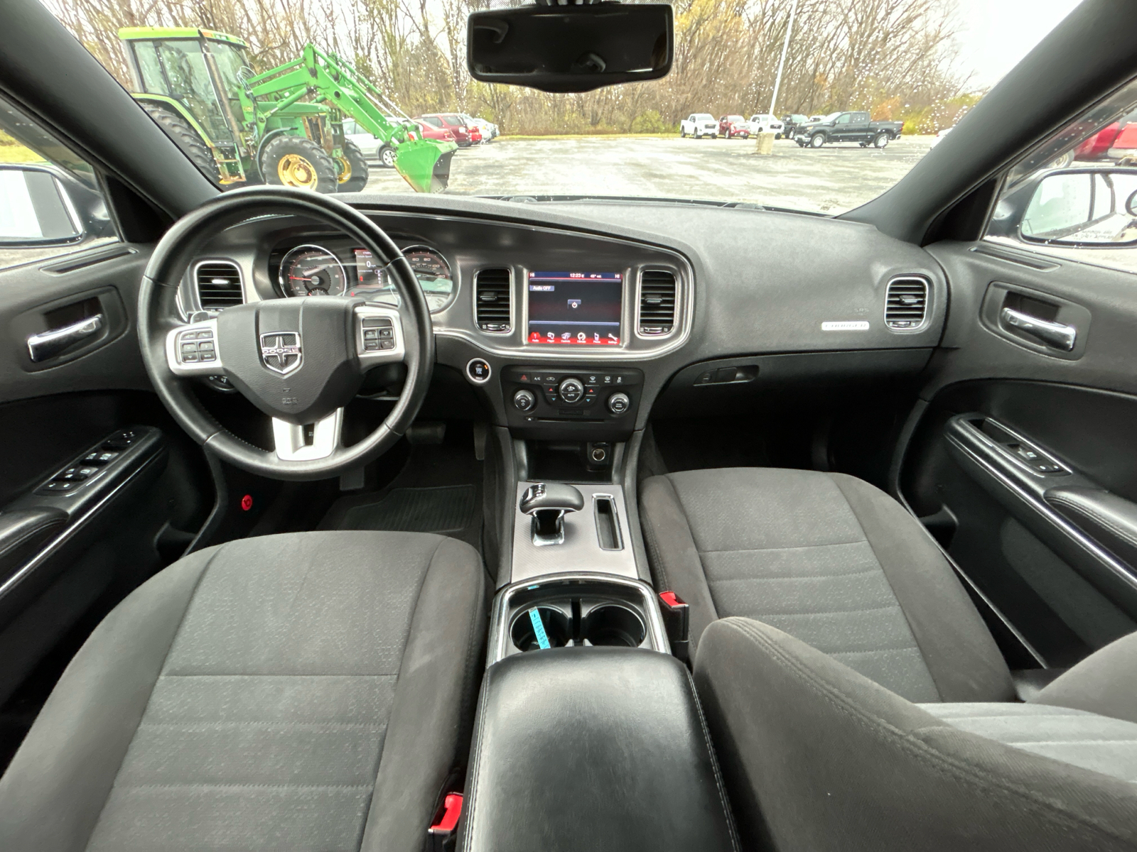 2014 Dodge Charger SXT 13