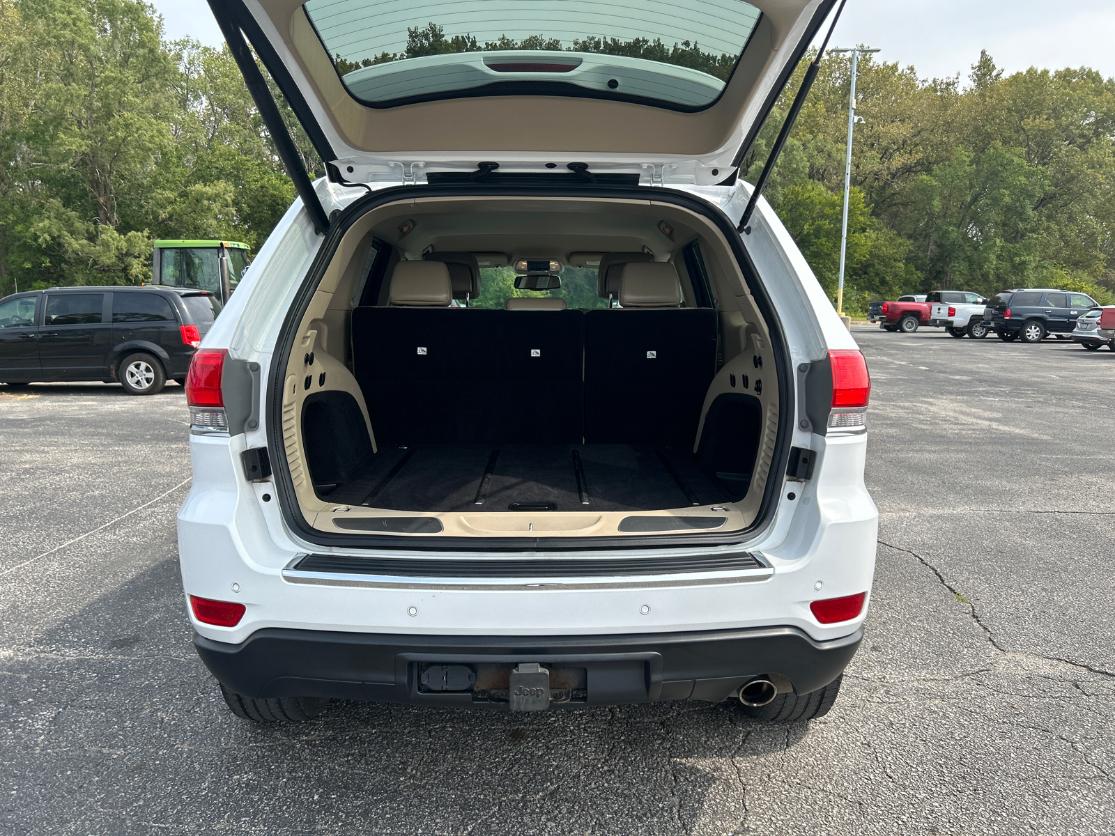 2015 Jeep Grand Cherokee Limited 15