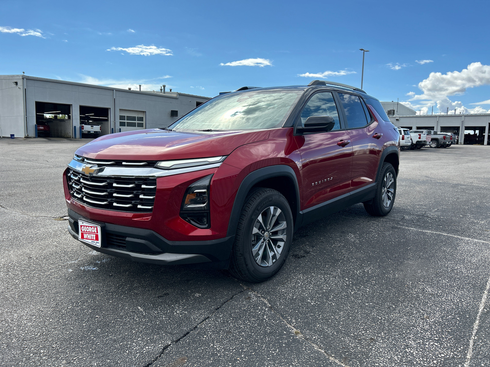 2025 Chevrolet Equinox LT 8