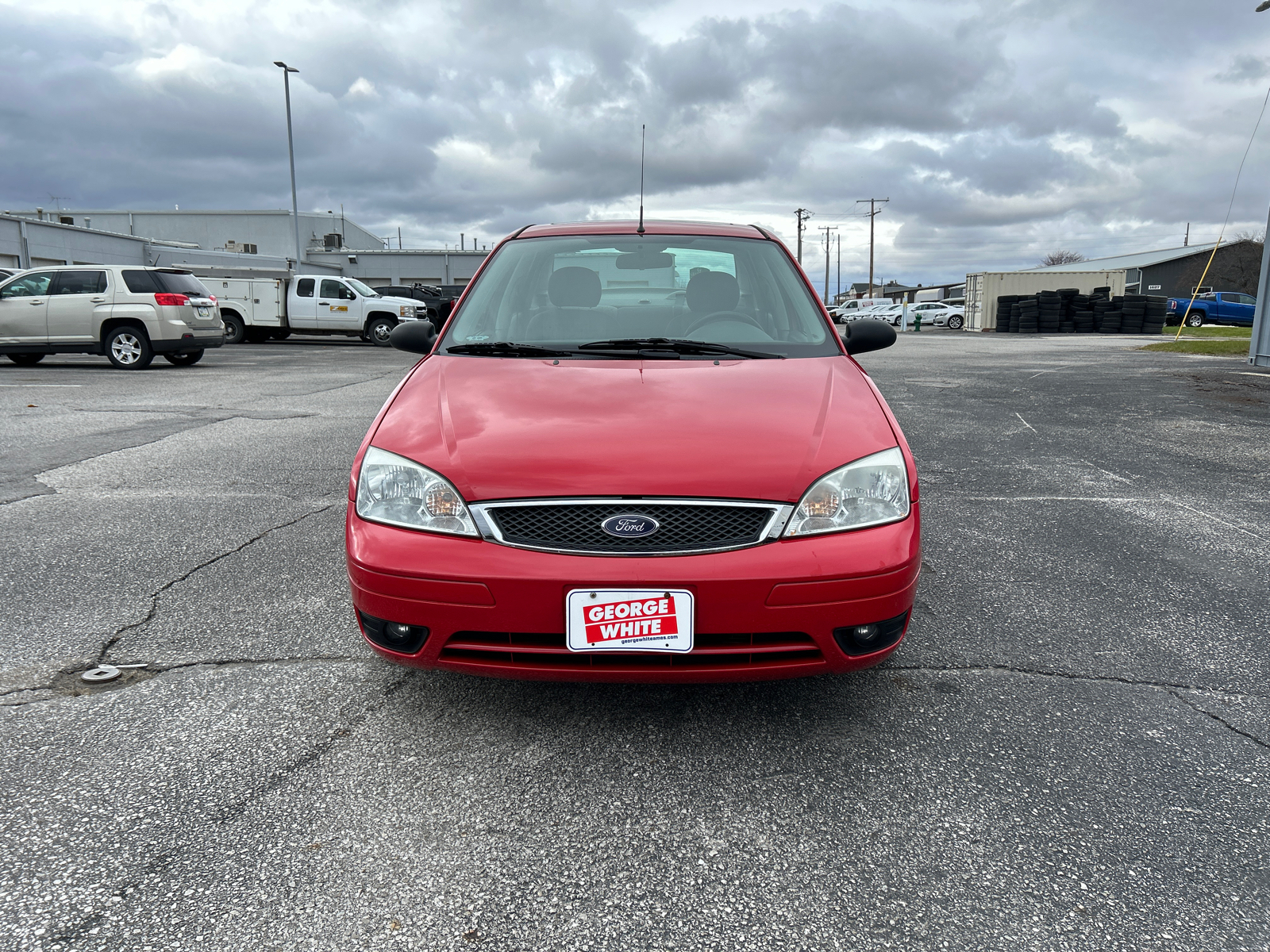 2005 Ford Focus ZX4 9