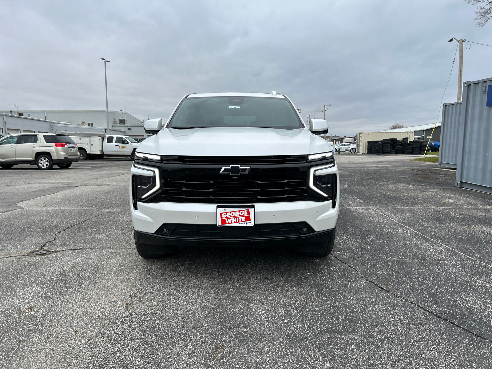 2025 Chevrolet Suburban RST 9