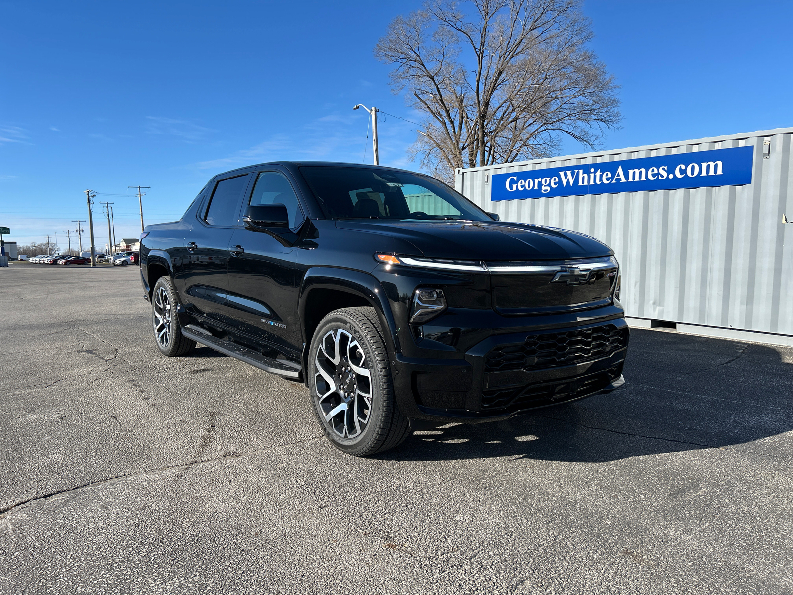 2025 Chevrolet Silverado EV RST 2