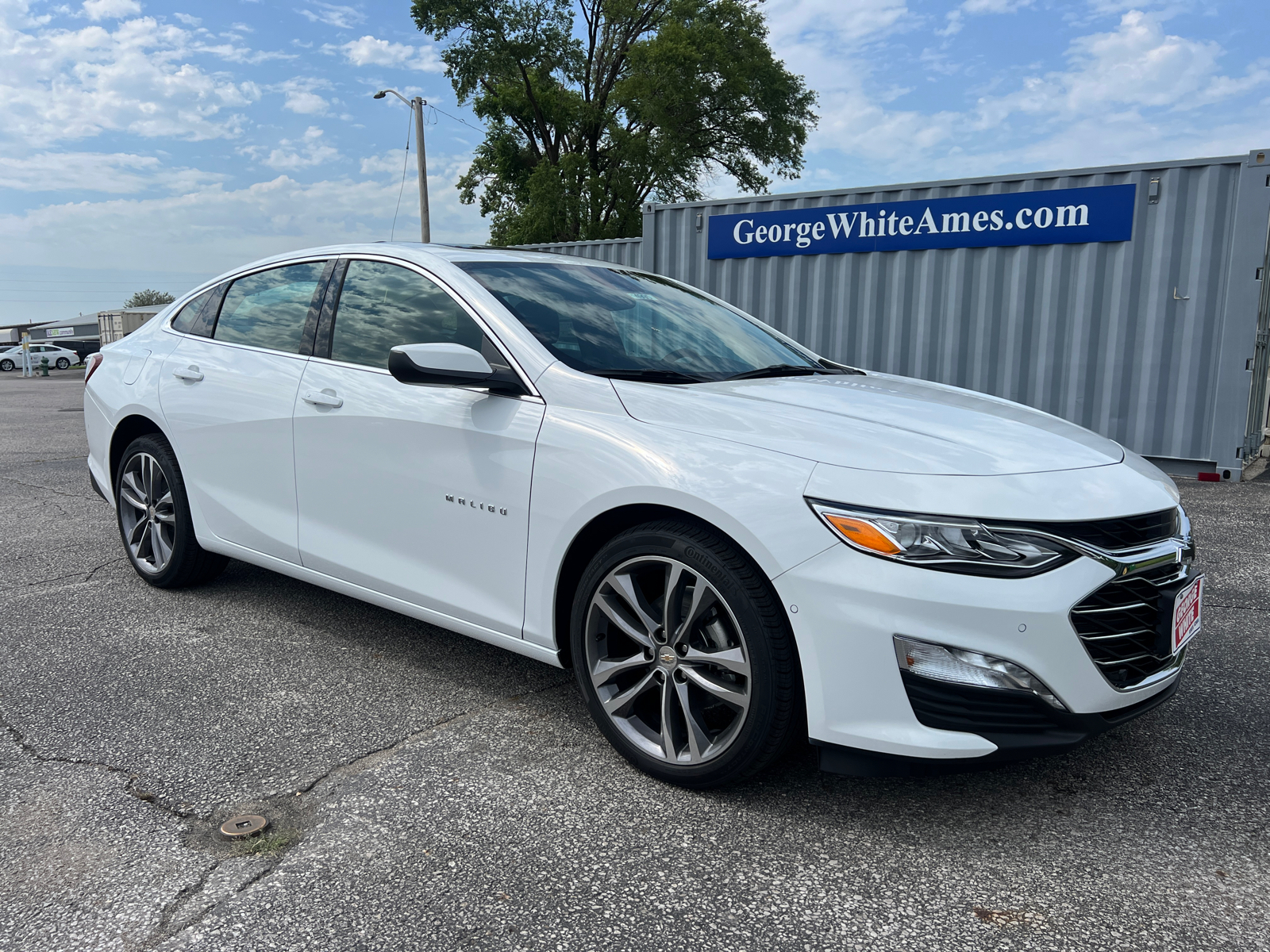 2025 Chevrolet Malibu LT 2