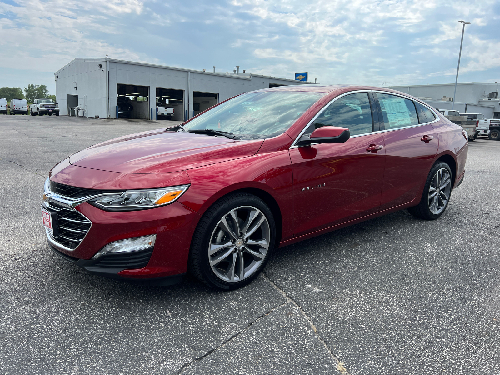 2025 Chevrolet Malibu LT 8