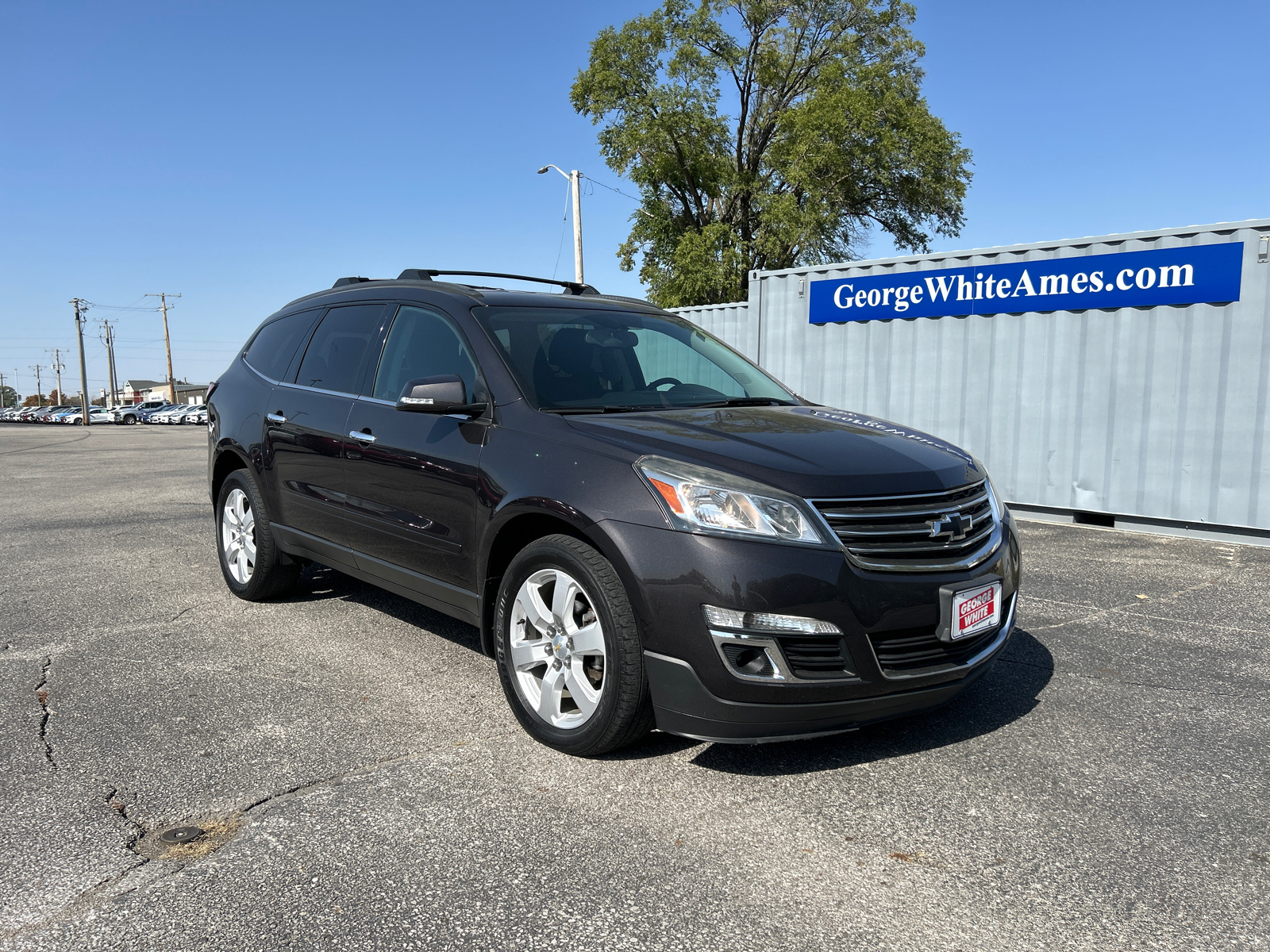 2016 Chevrolet Traverse LT 2