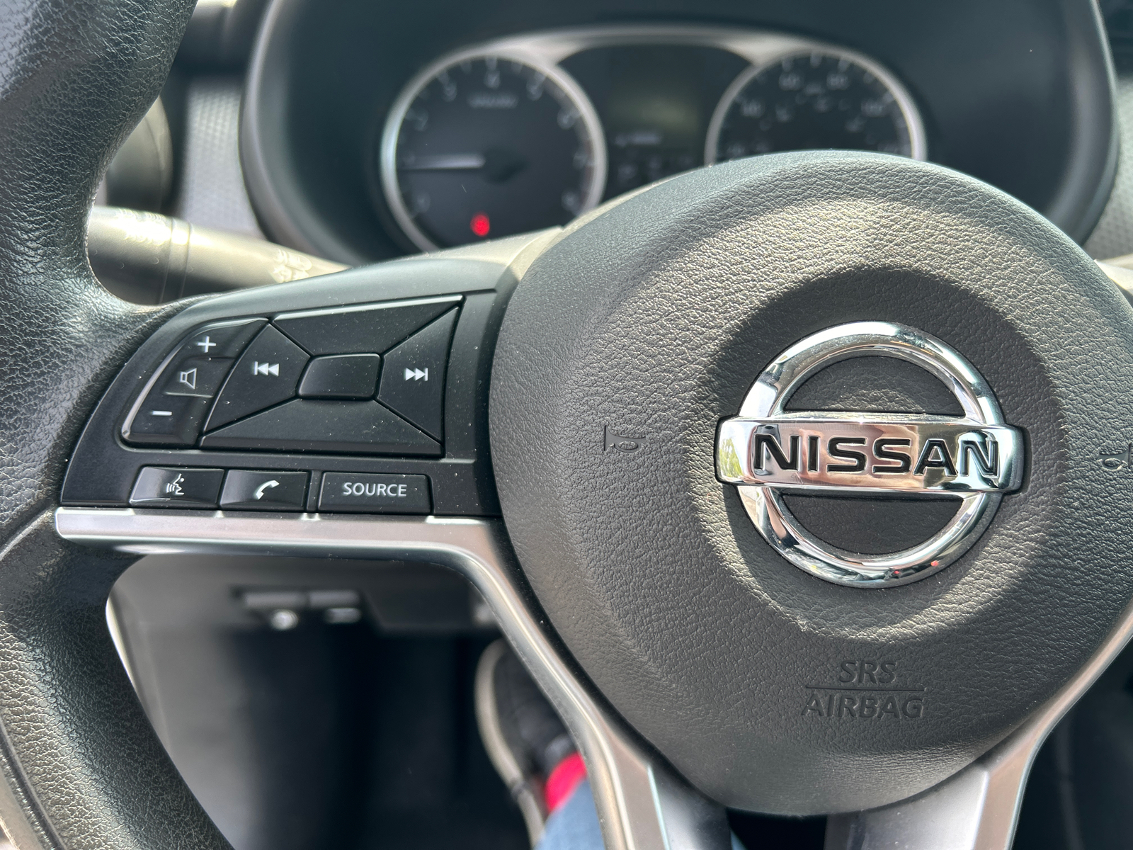 2020 Nissan Kicks S 15