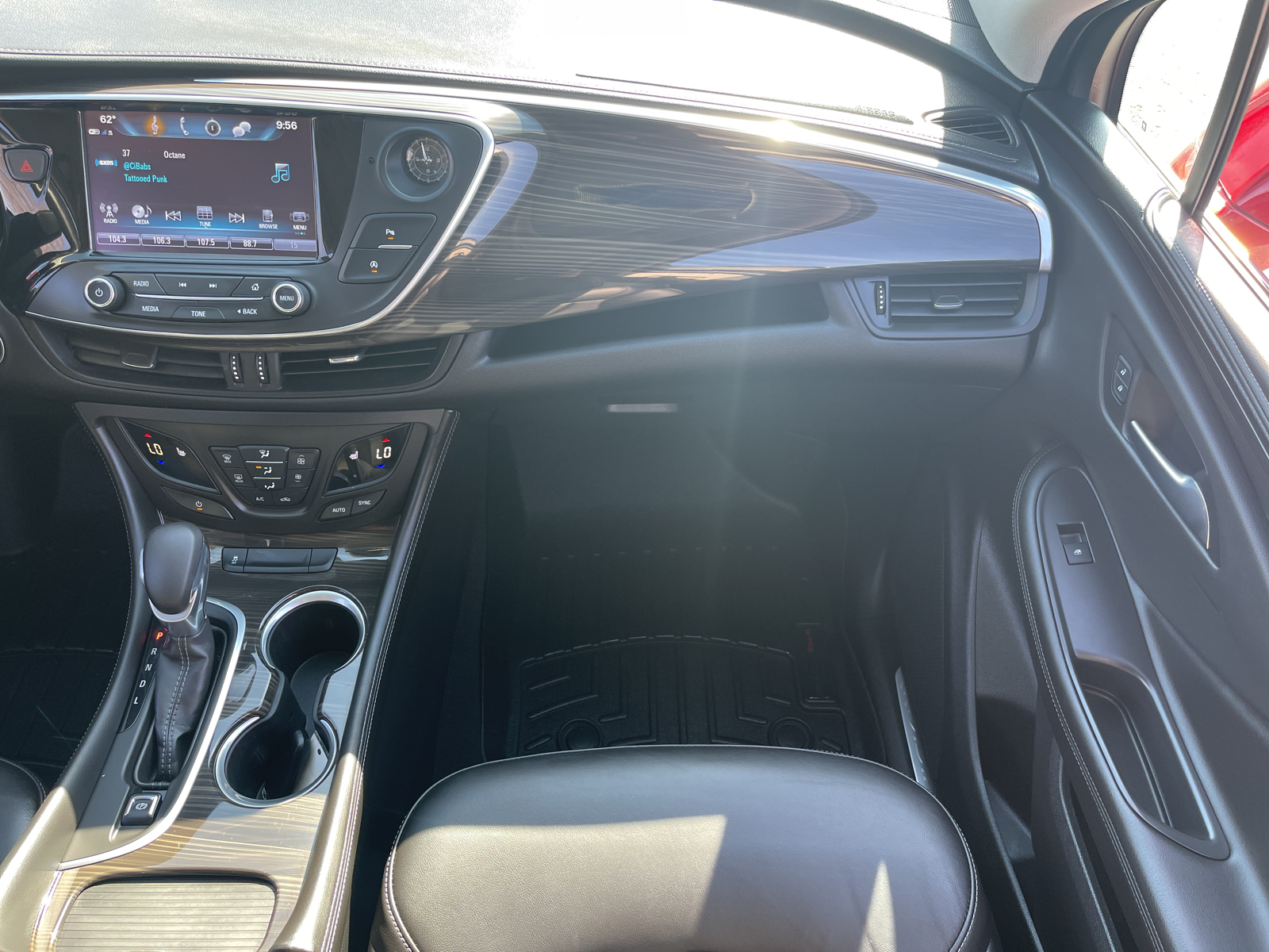 2020 Buick Envision Essence 10