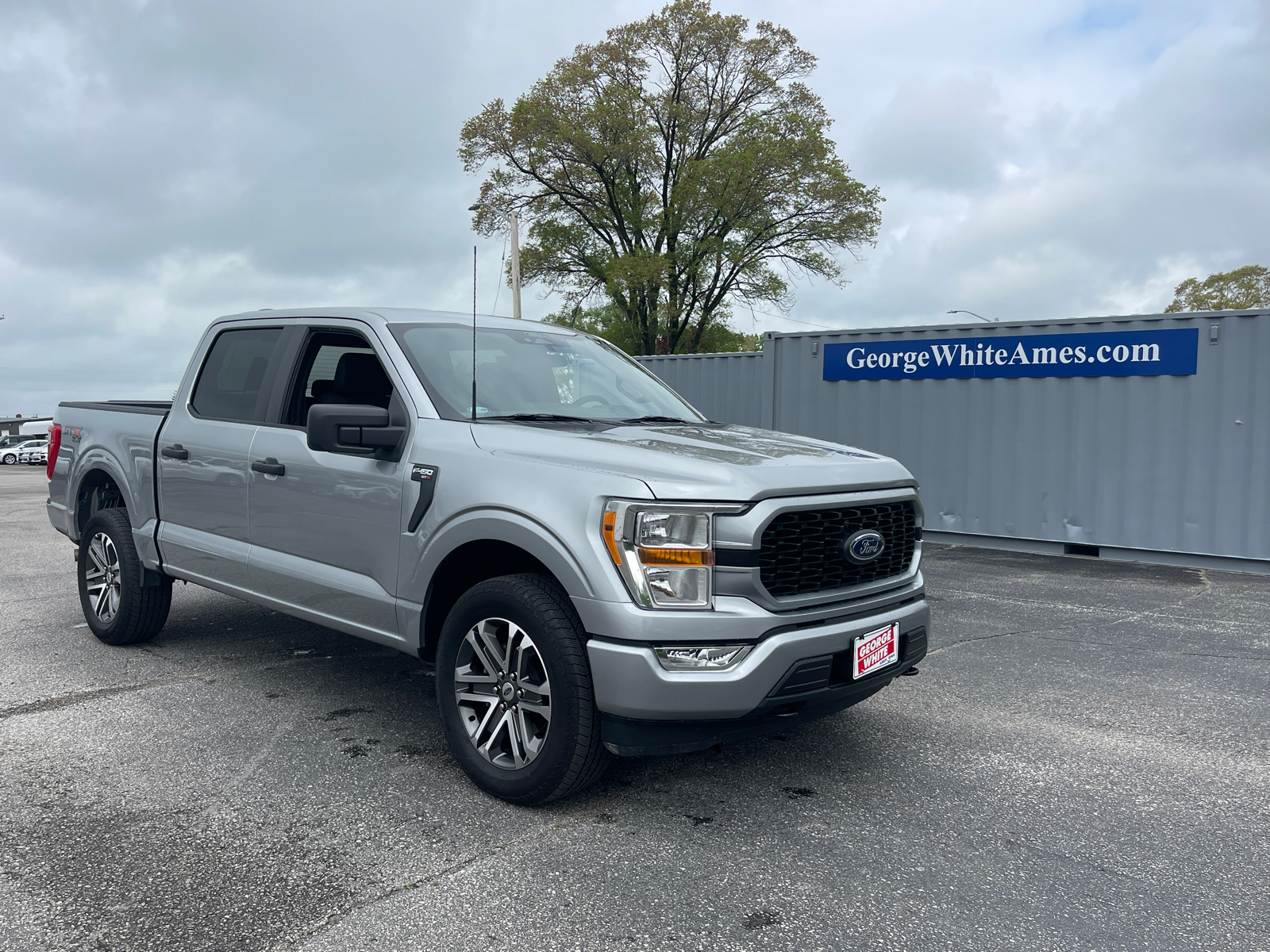 2022 Ford F-150 XL 2