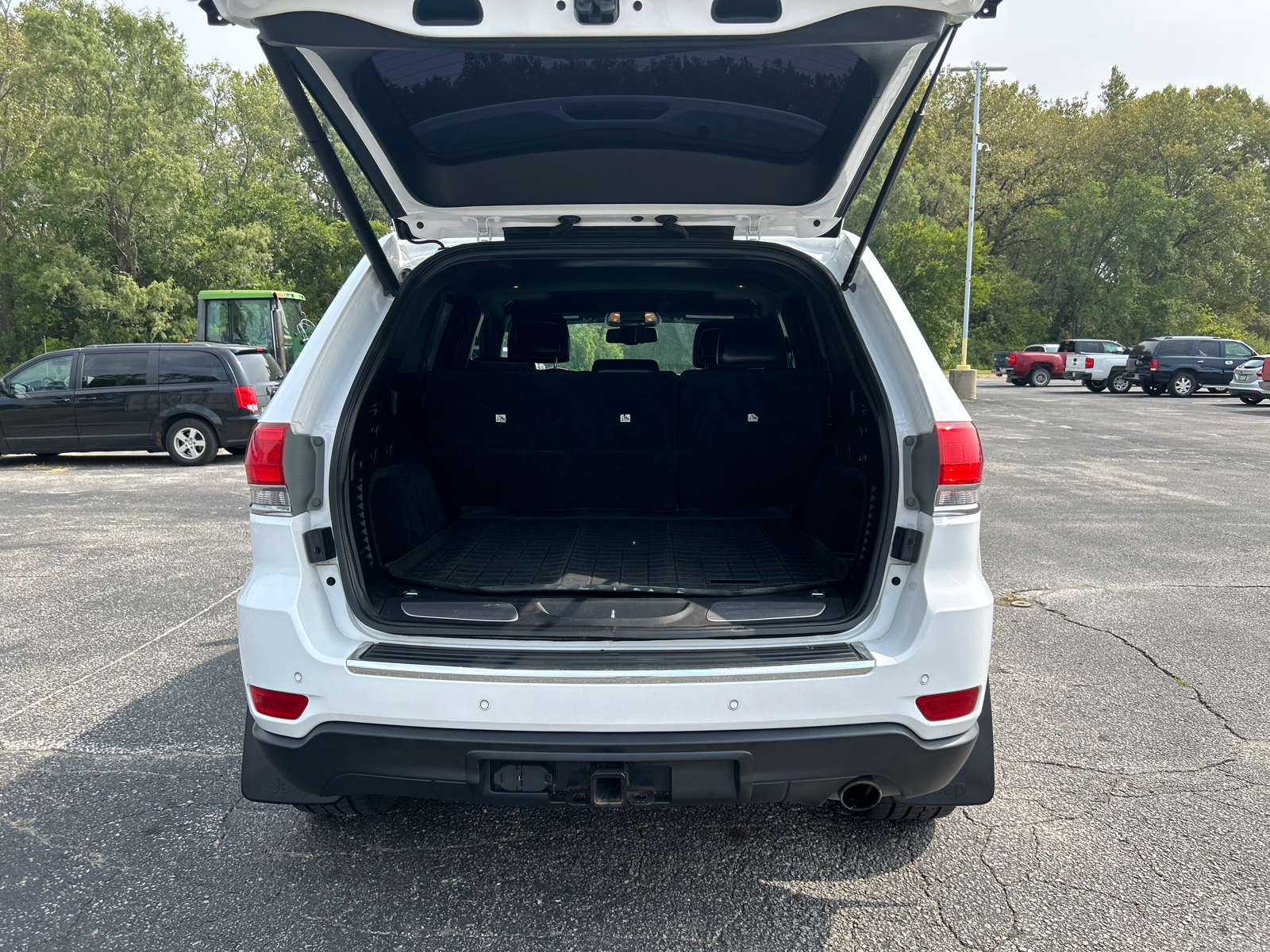 2016 Jeep Grand Cherokee Limited 15