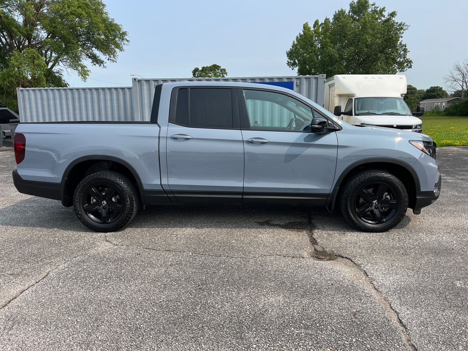 2022 Honda Ridgeline Black Edition 3