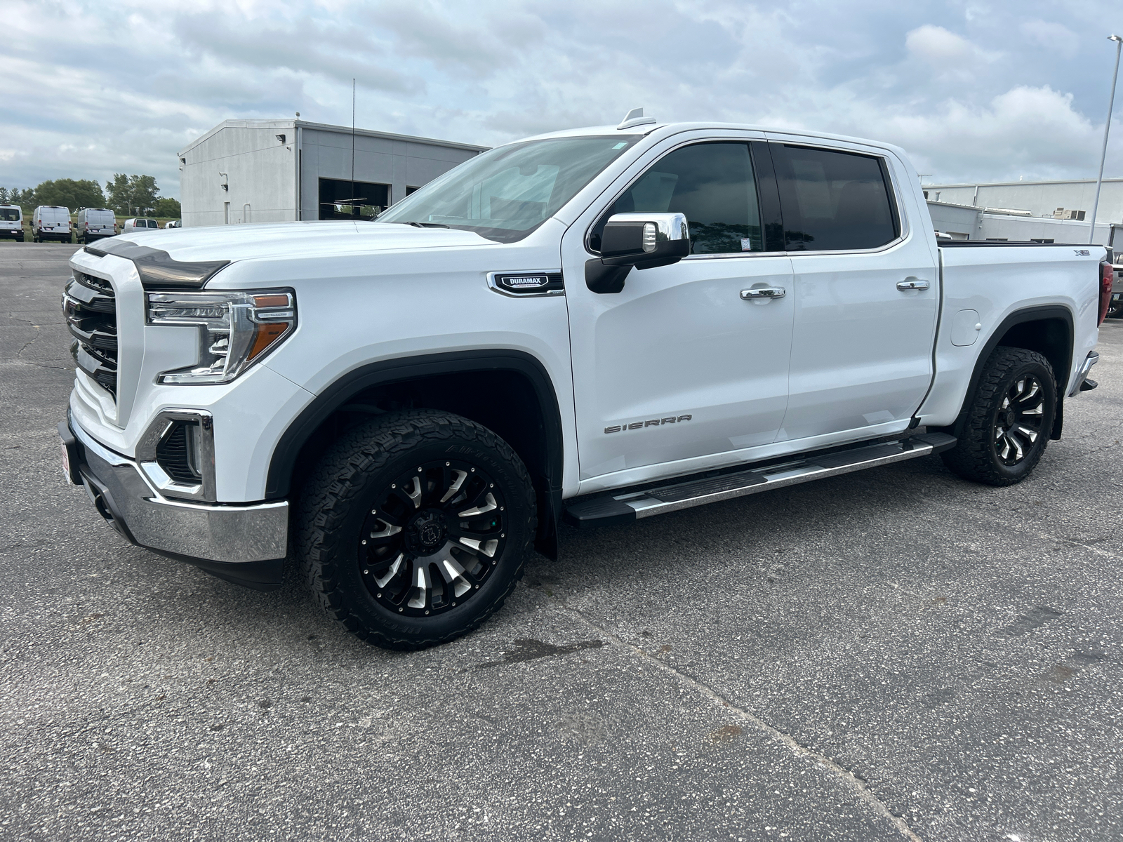 2021 GMC Sierra 1500 SLT 8