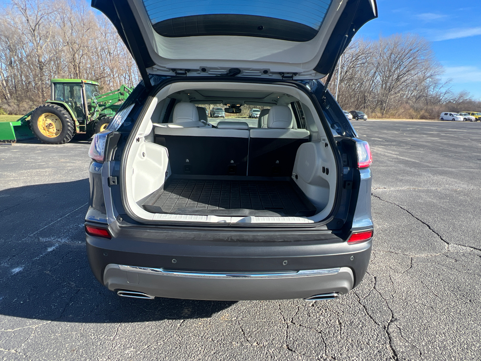 2021 Jeep Cherokee Limited 29