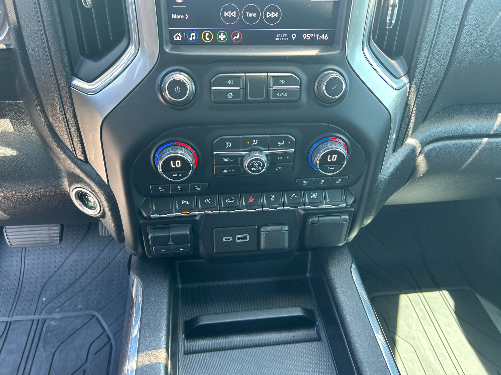 2019 Chevrolet Silverado 1500 LTZ 18