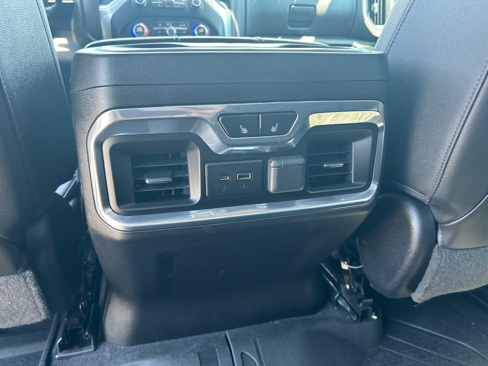 2019 Chevrolet Silverado 1500 LTZ 28
