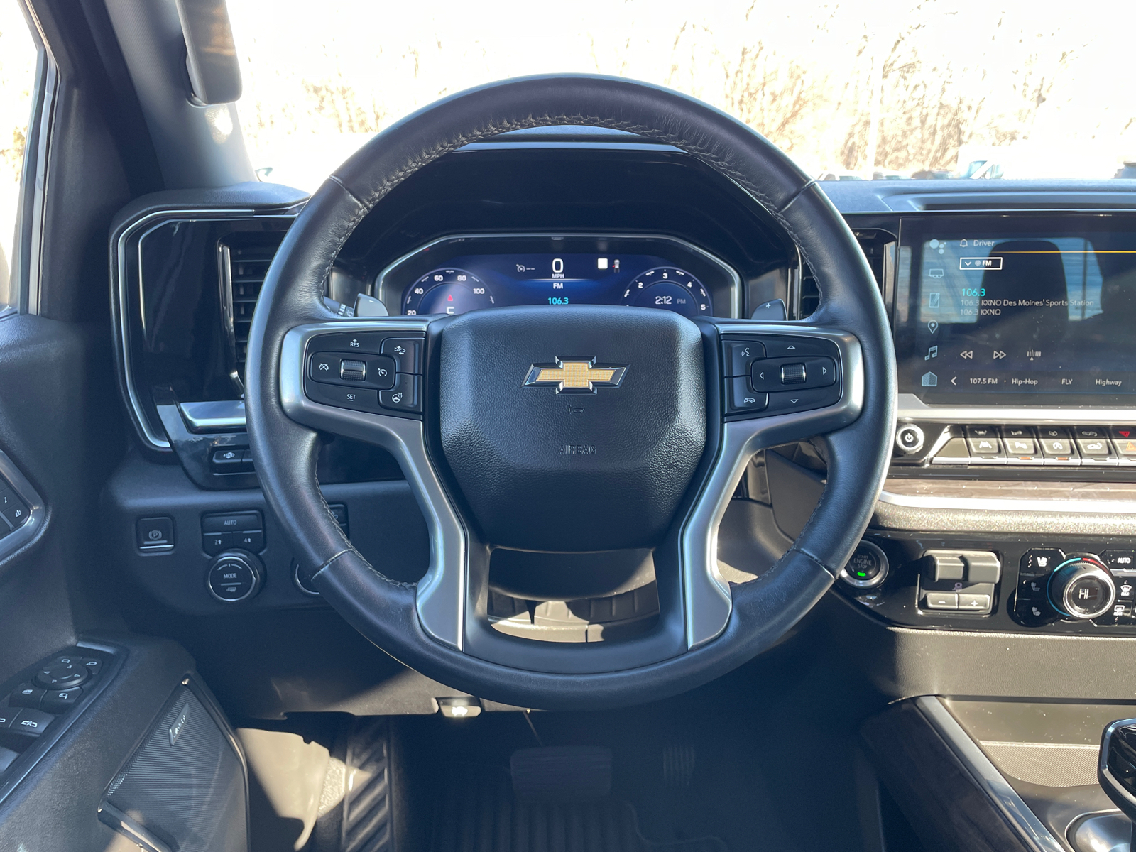 2023 Chevrolet Silverado 1500 LTZ 28