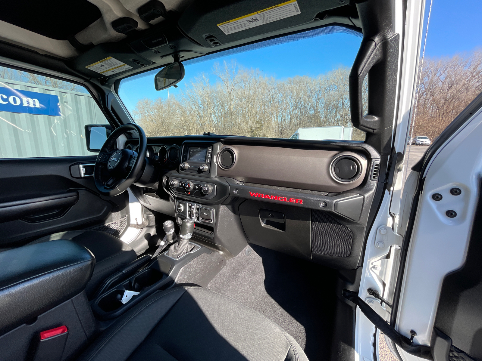 2018 Jeep Wrangler Unlimited Sport S 27