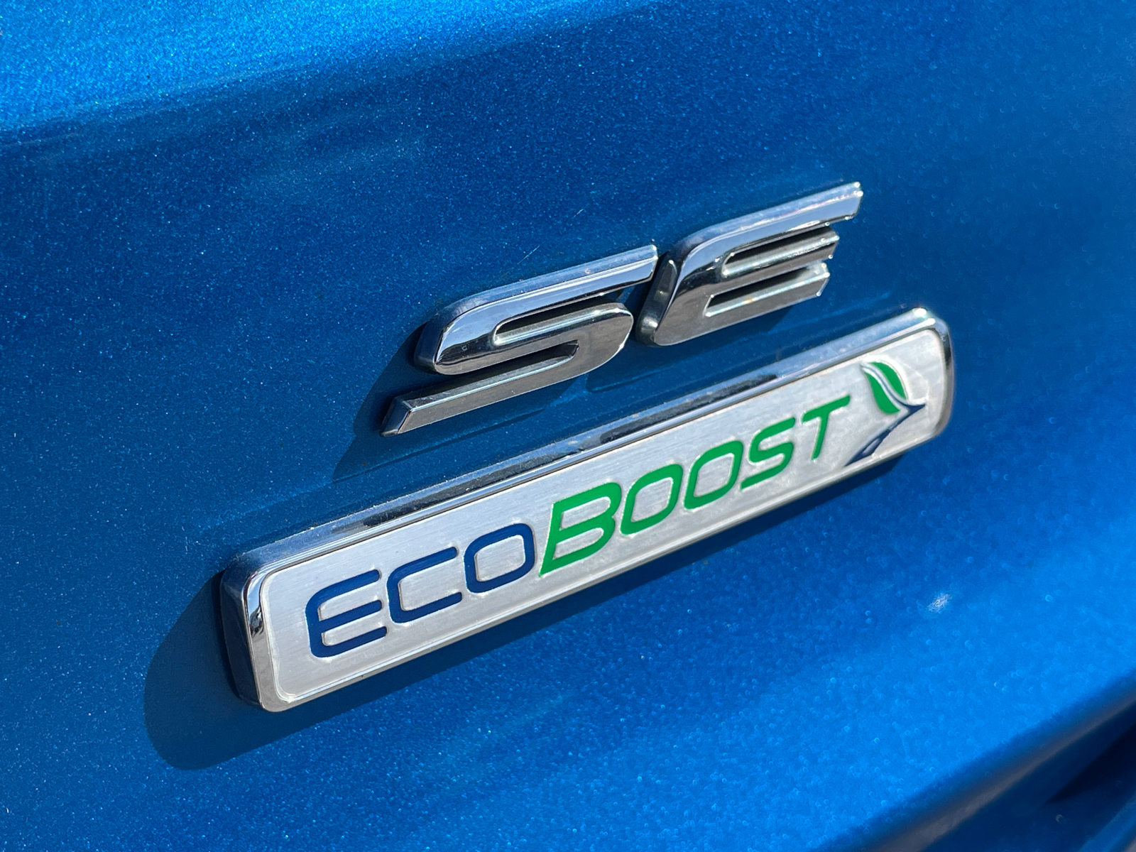 2020 Ford Fusion SE 14