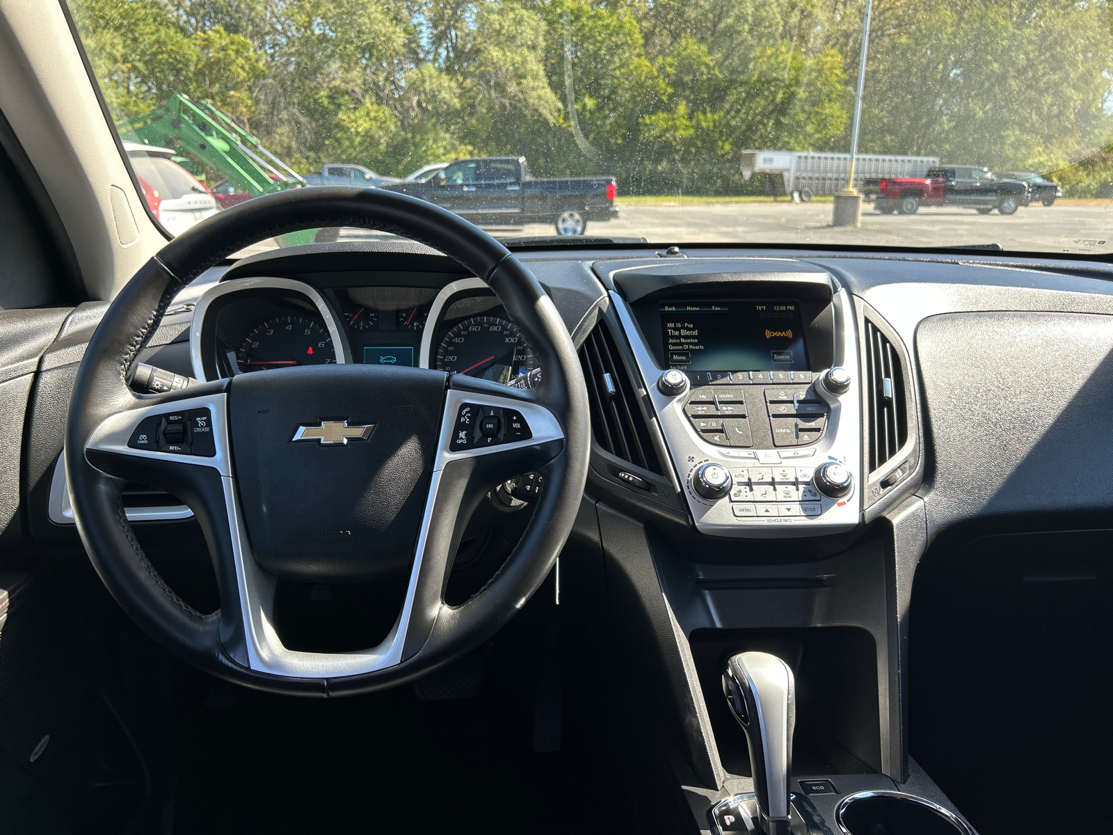 2015 Chevrolet Equinox LT 14