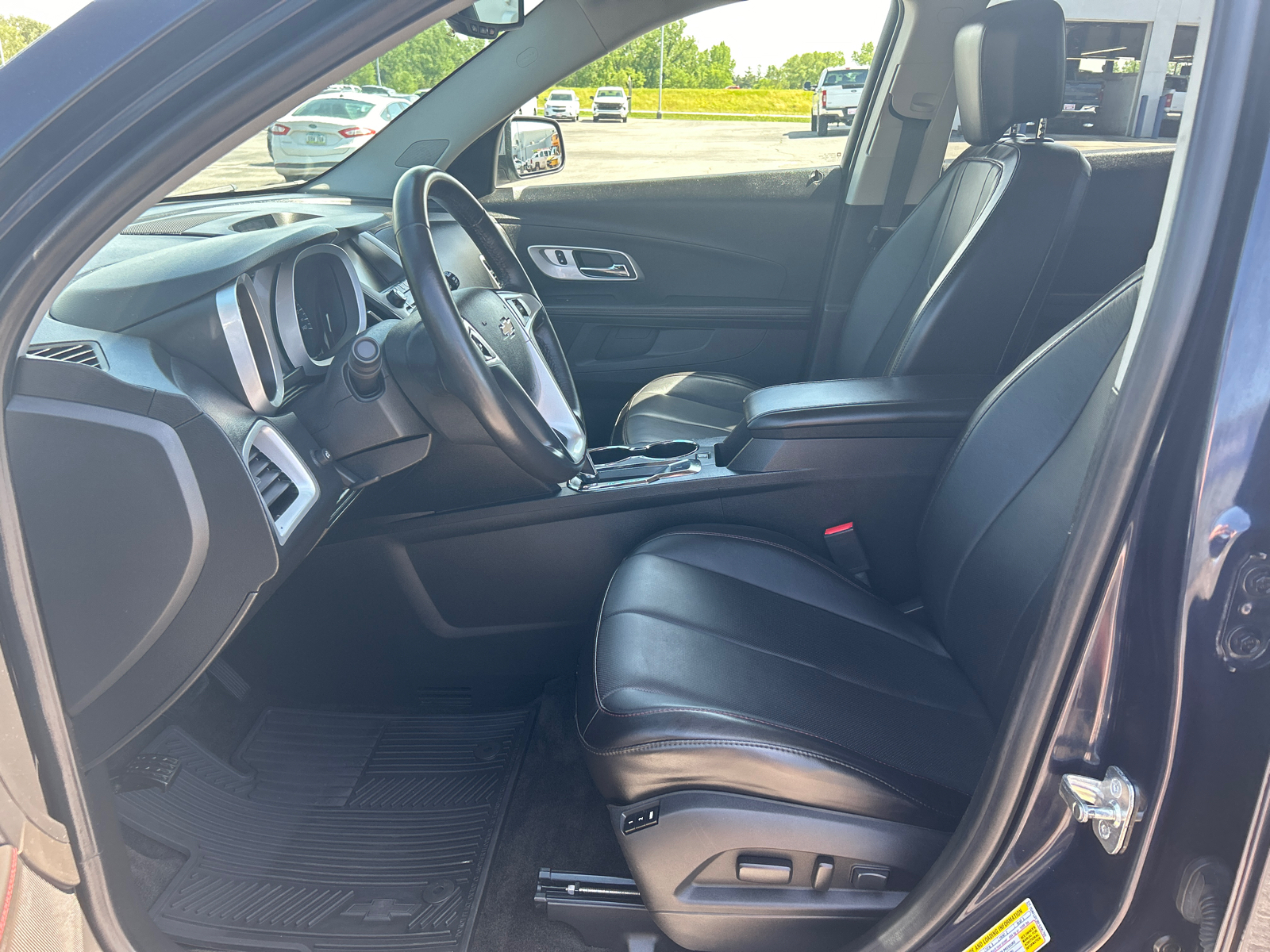 2015 Chevrolet Equinox LTZ 11