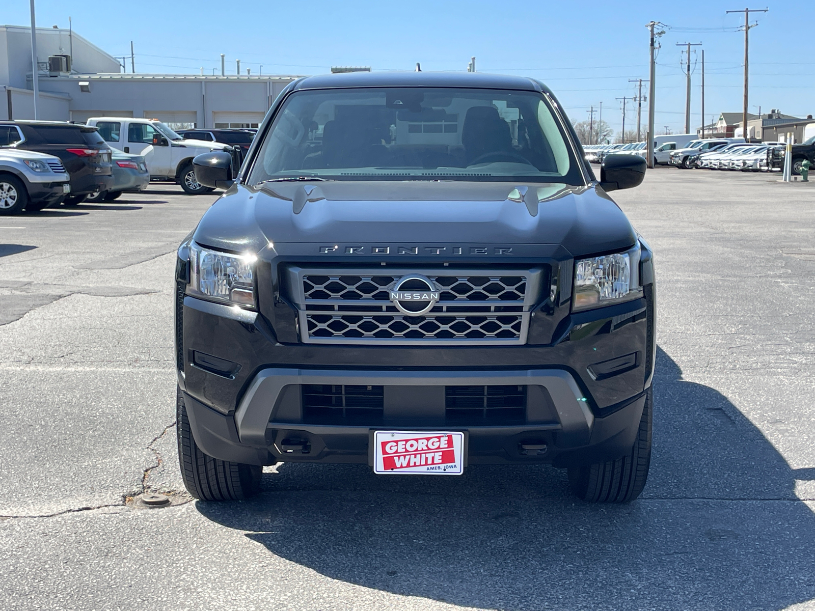 2023 Nissan Frontier SV 9